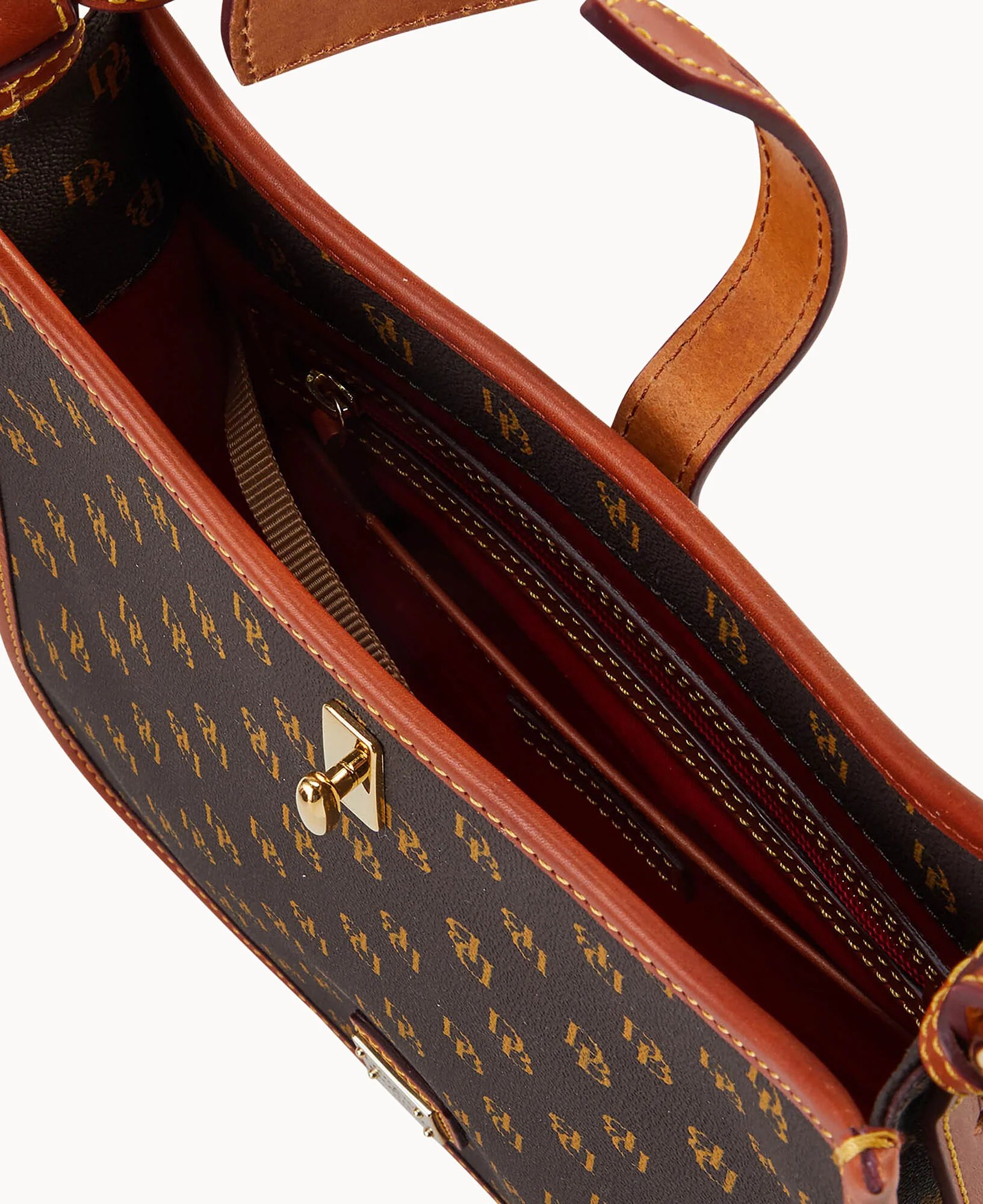 Gretta Messenger - Image 12