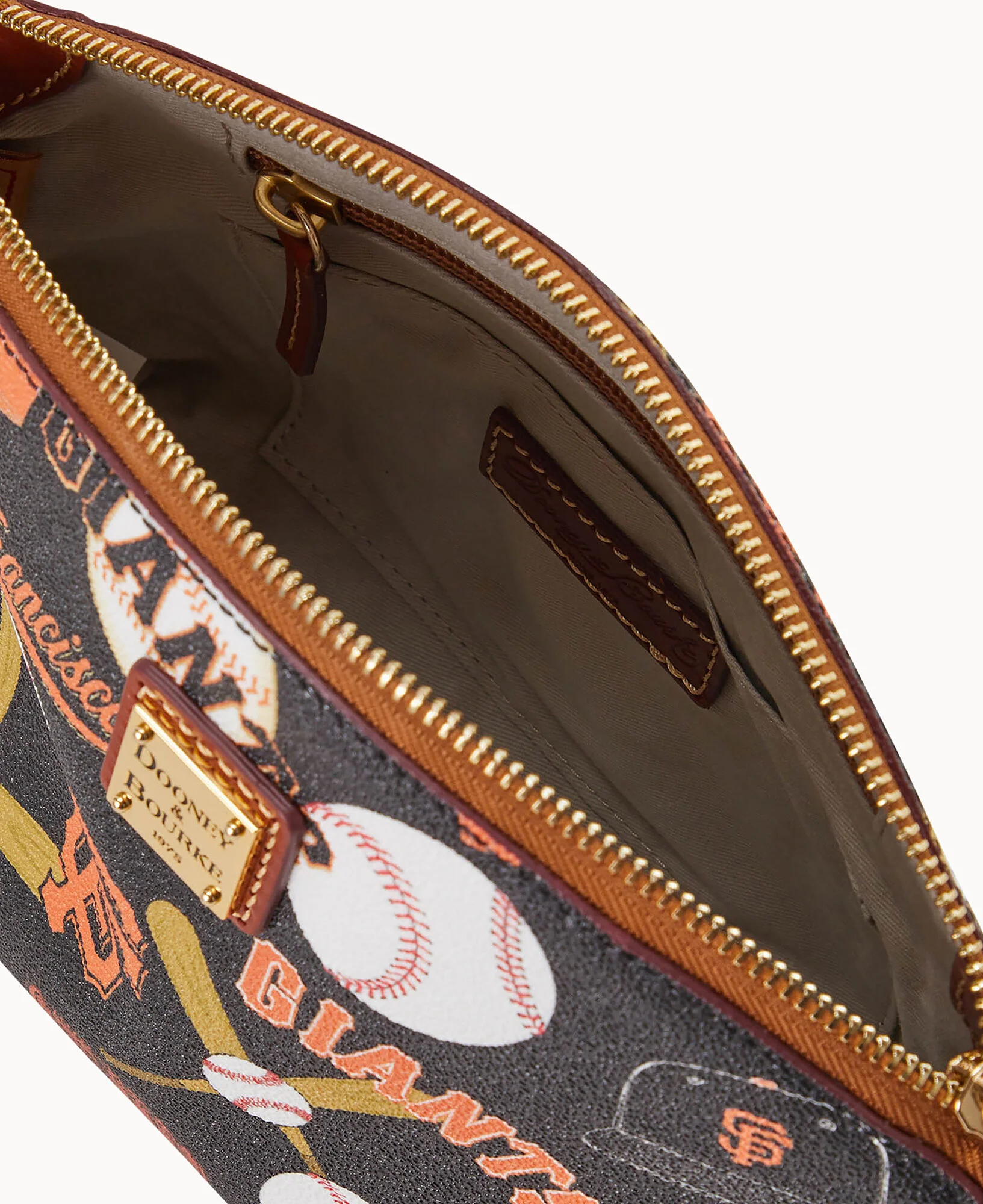 MLB Giants Suki Crossbody - Image 7