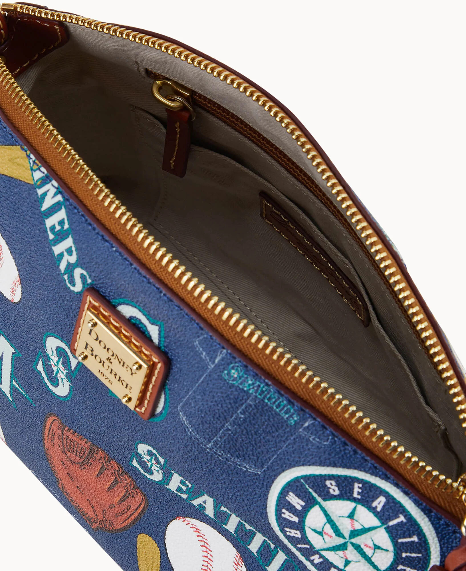MLB Mariners Suki Crossbody - Image 8