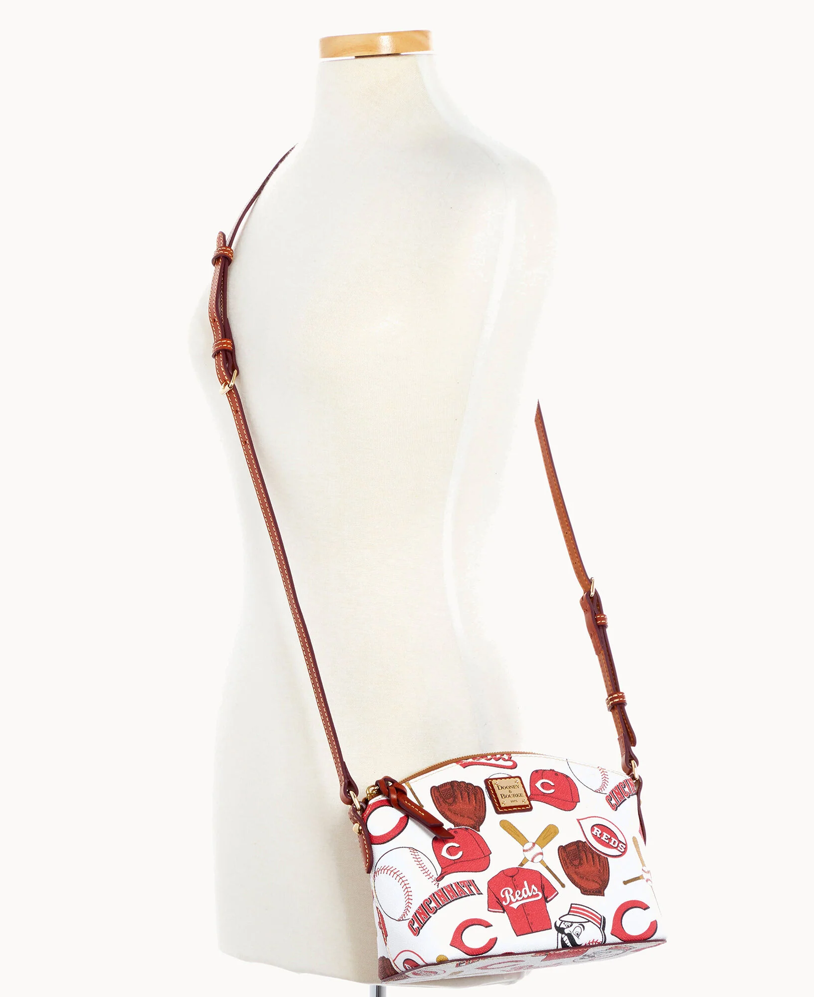 MLB Reds Suki Crossbody - Image 9
