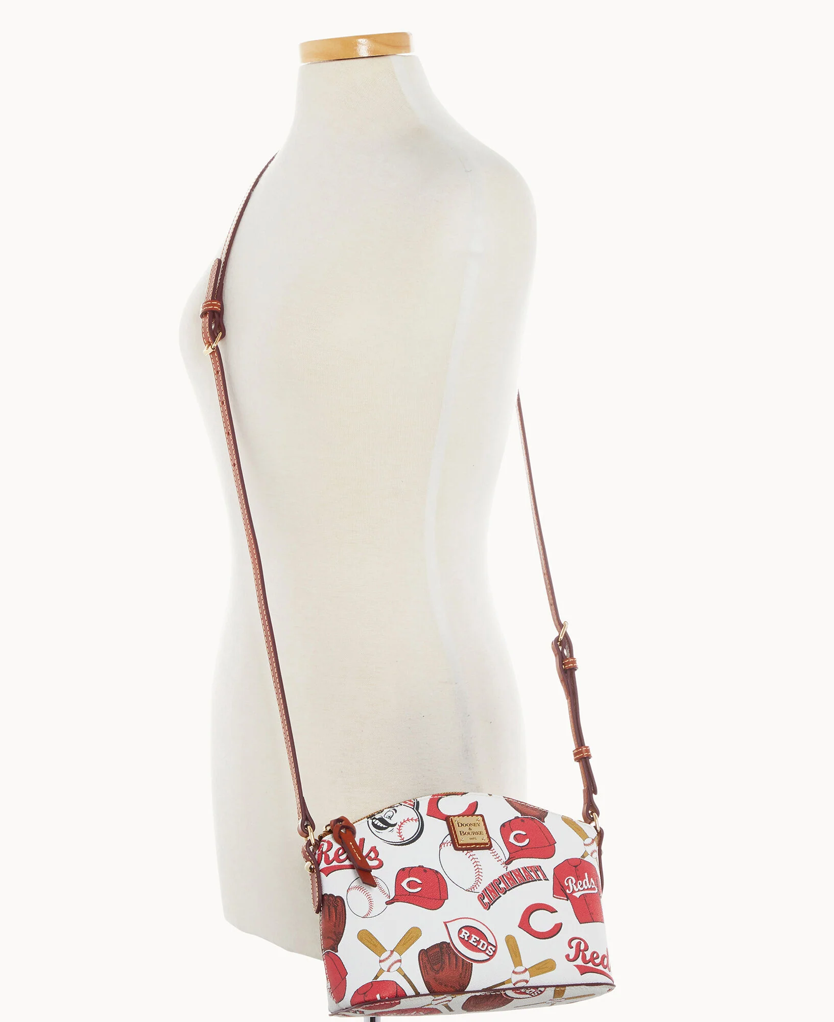 MLB Reds Suki Crossbody Med Wristlet - Image 4