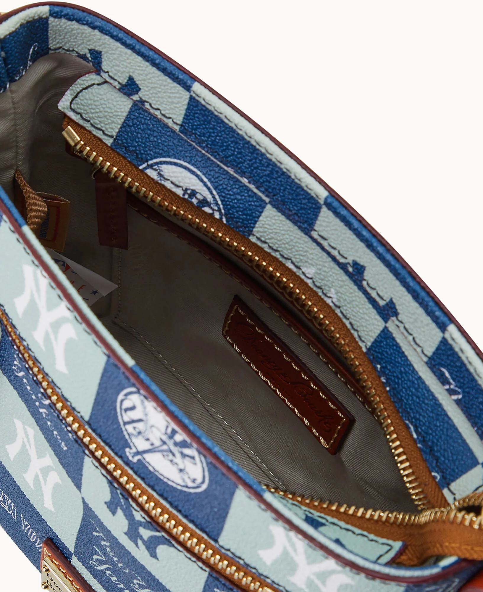 MLB Yankees Small Zip Crossbody - Image 3