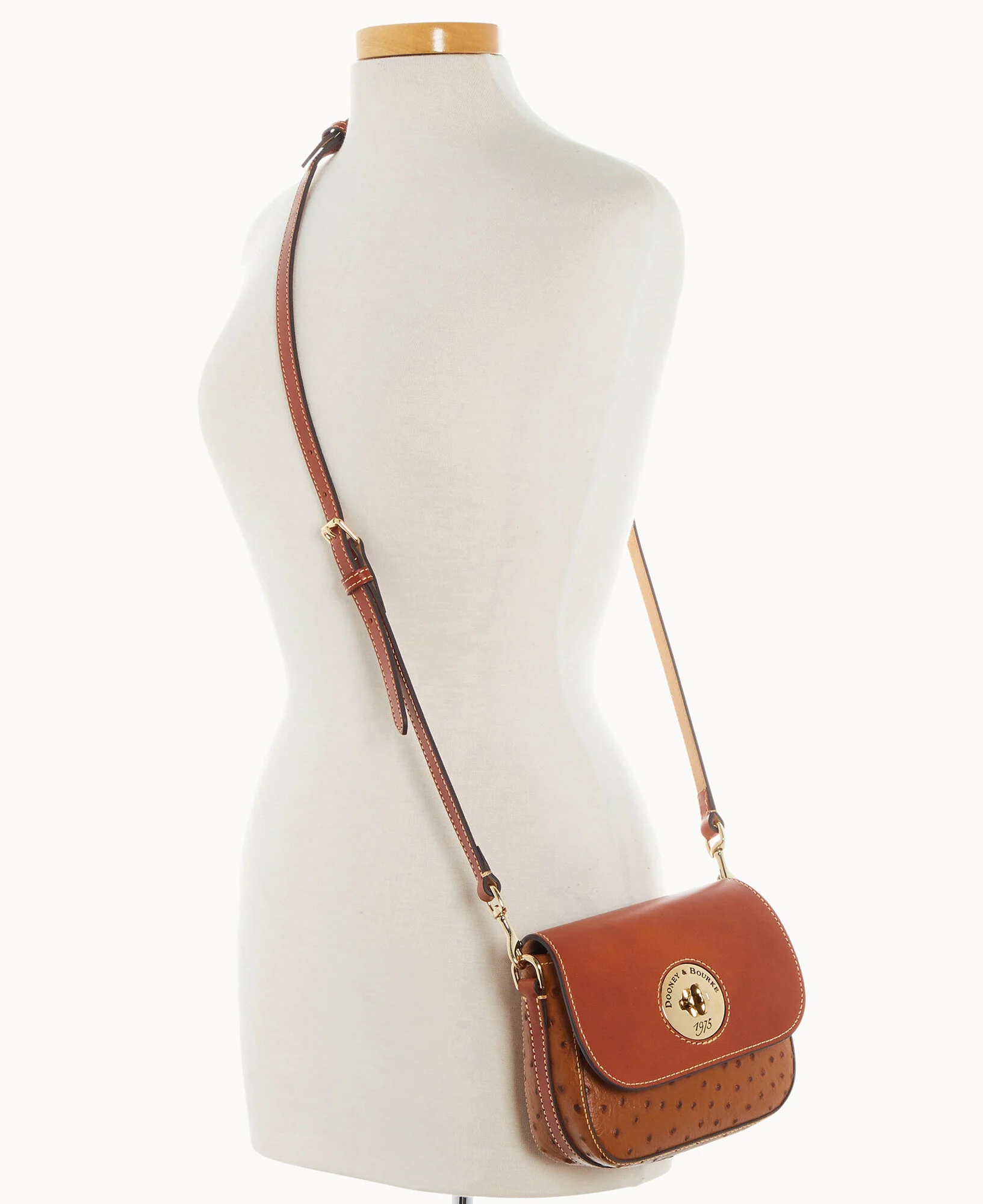 Ostrich Turnlock Flap Saddle - Image 5