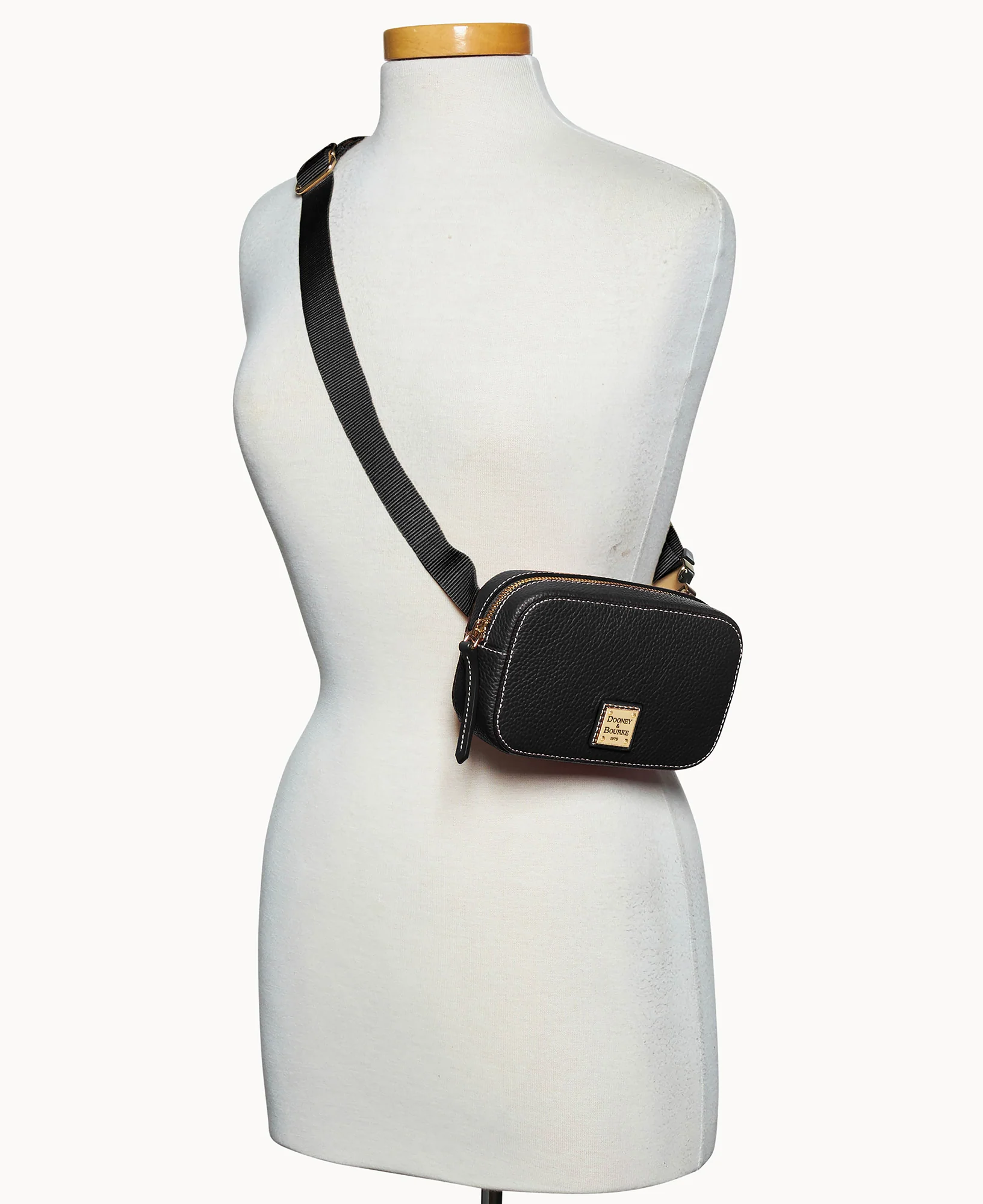 Pebble Grain Belt Bag - Image 64