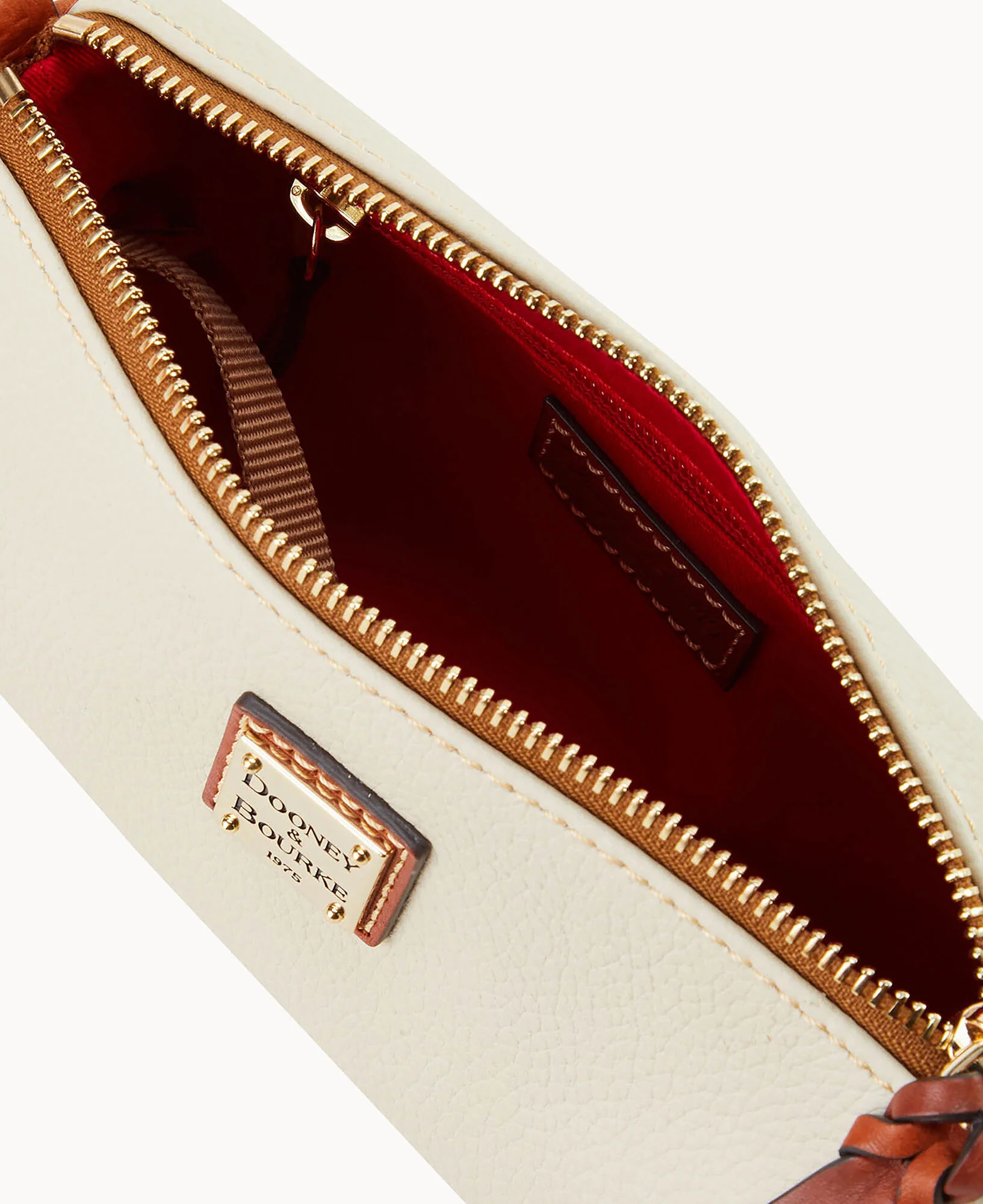 Pebble Grain Buffy Crossbody - Image 19