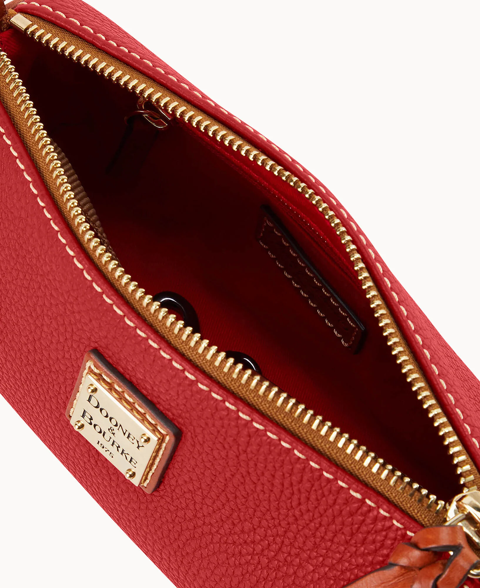 Pebble Grain Buffy Crossbody - Image 22