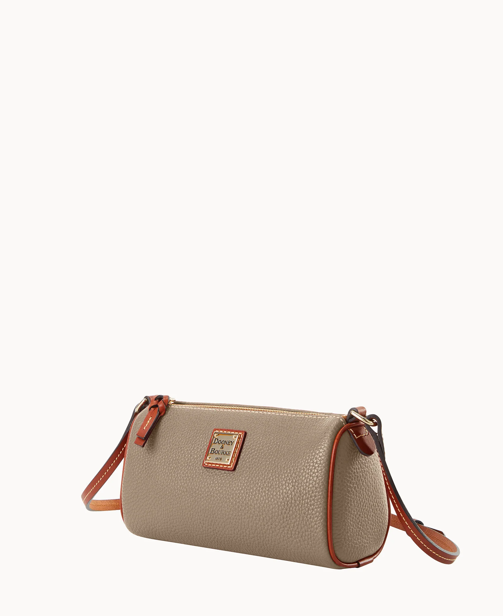 Pebble Grain Buffy Crossbody - Image 27