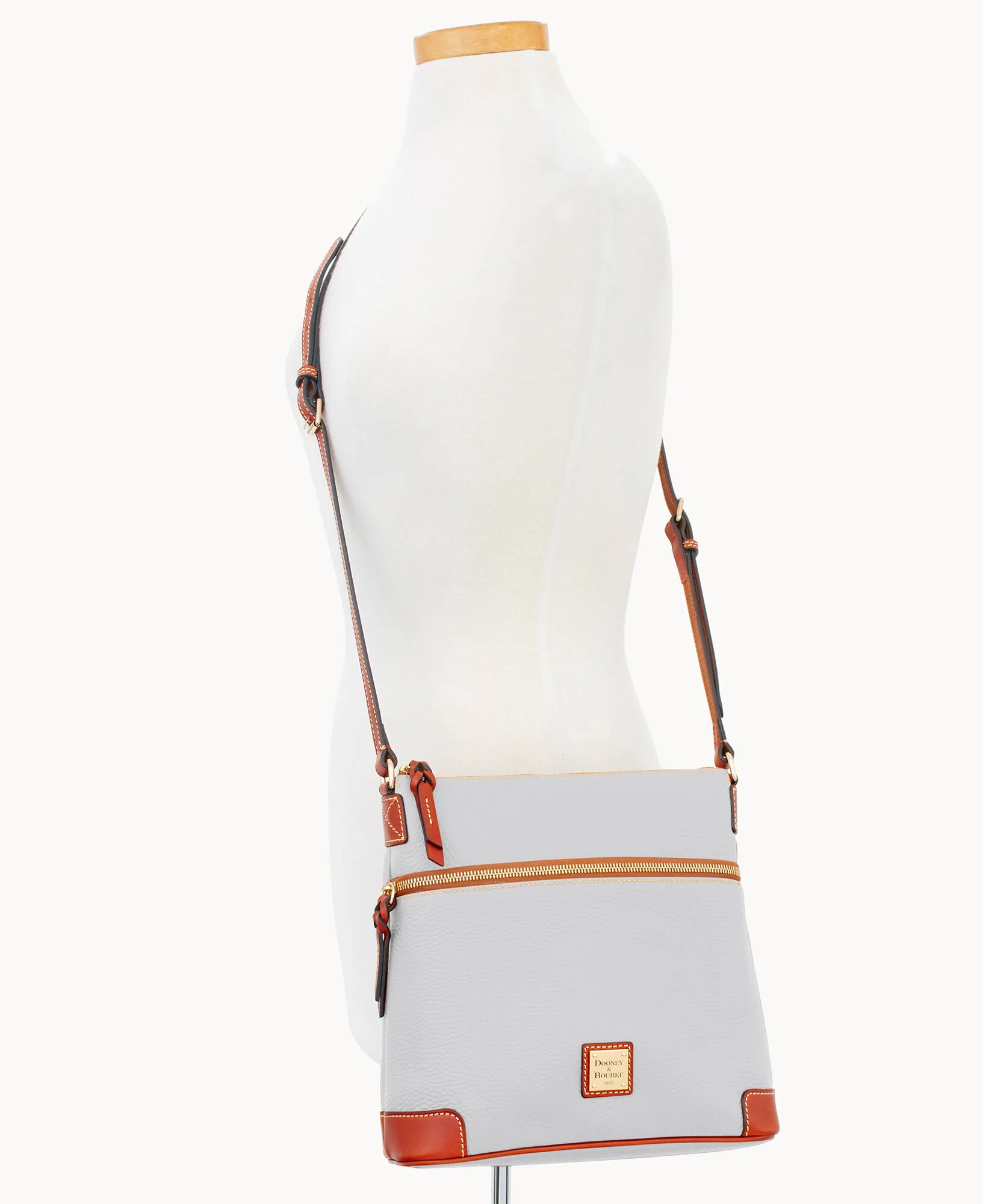 Pebble Grain Crossbody - Image 107