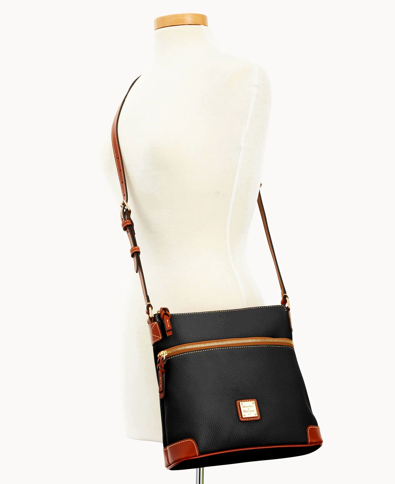 Pebble Grain Crossbody - Image 9