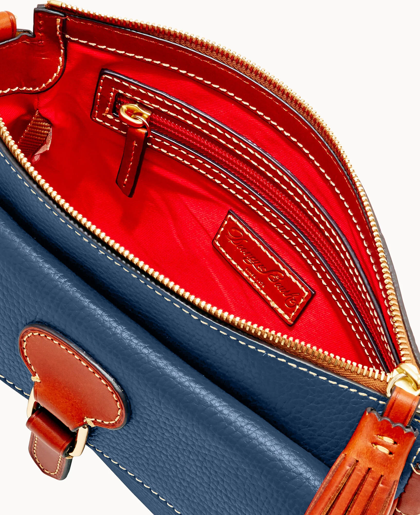 Pebble Grain Dana Pocket Clutch - Image 17
