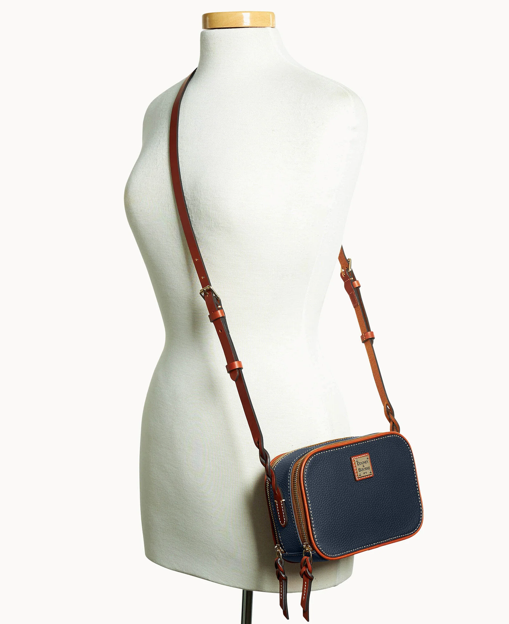 Pebble Grain Deni Crossbody - Image 35