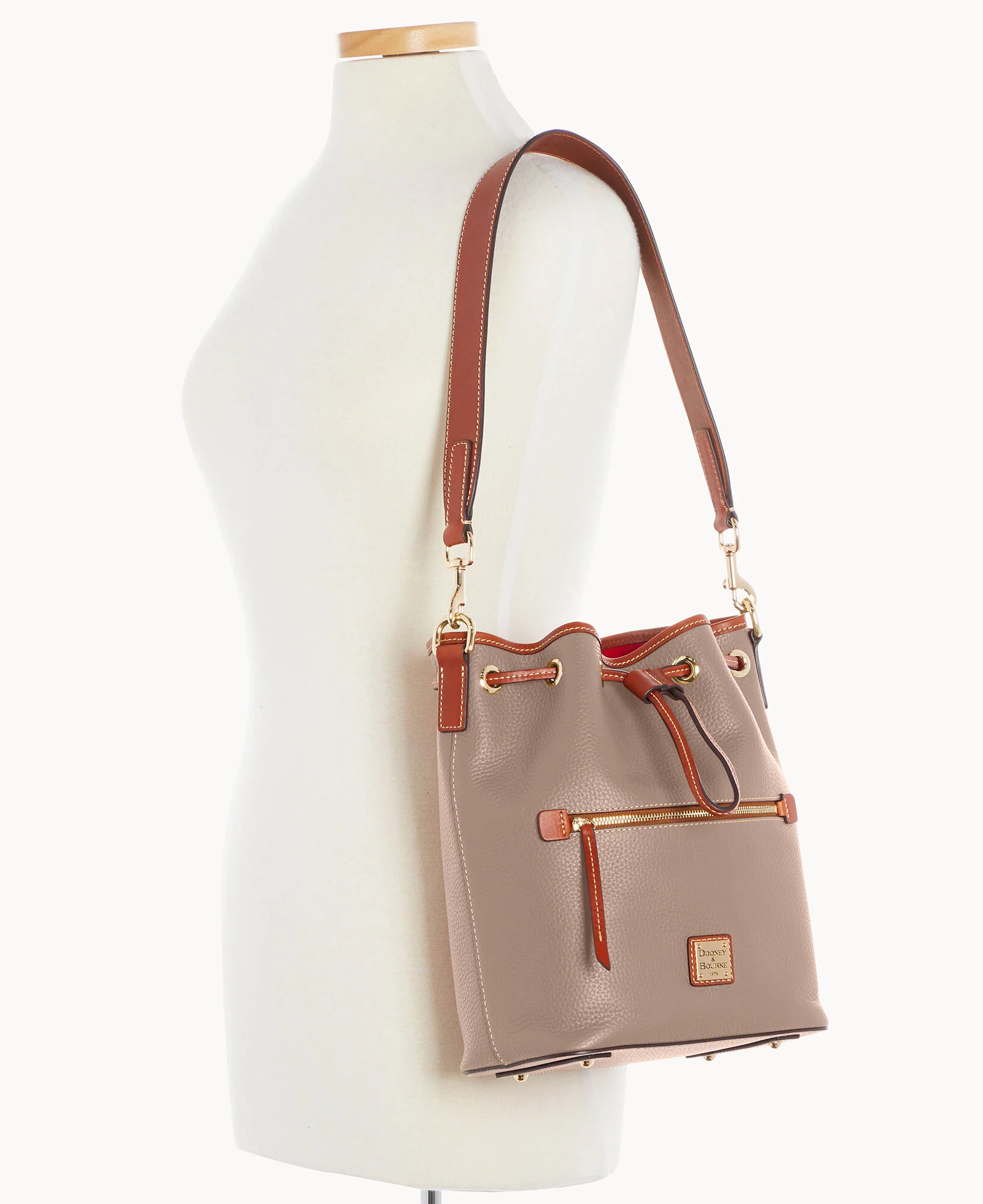 Pebble Grain Drawstring - Image 47