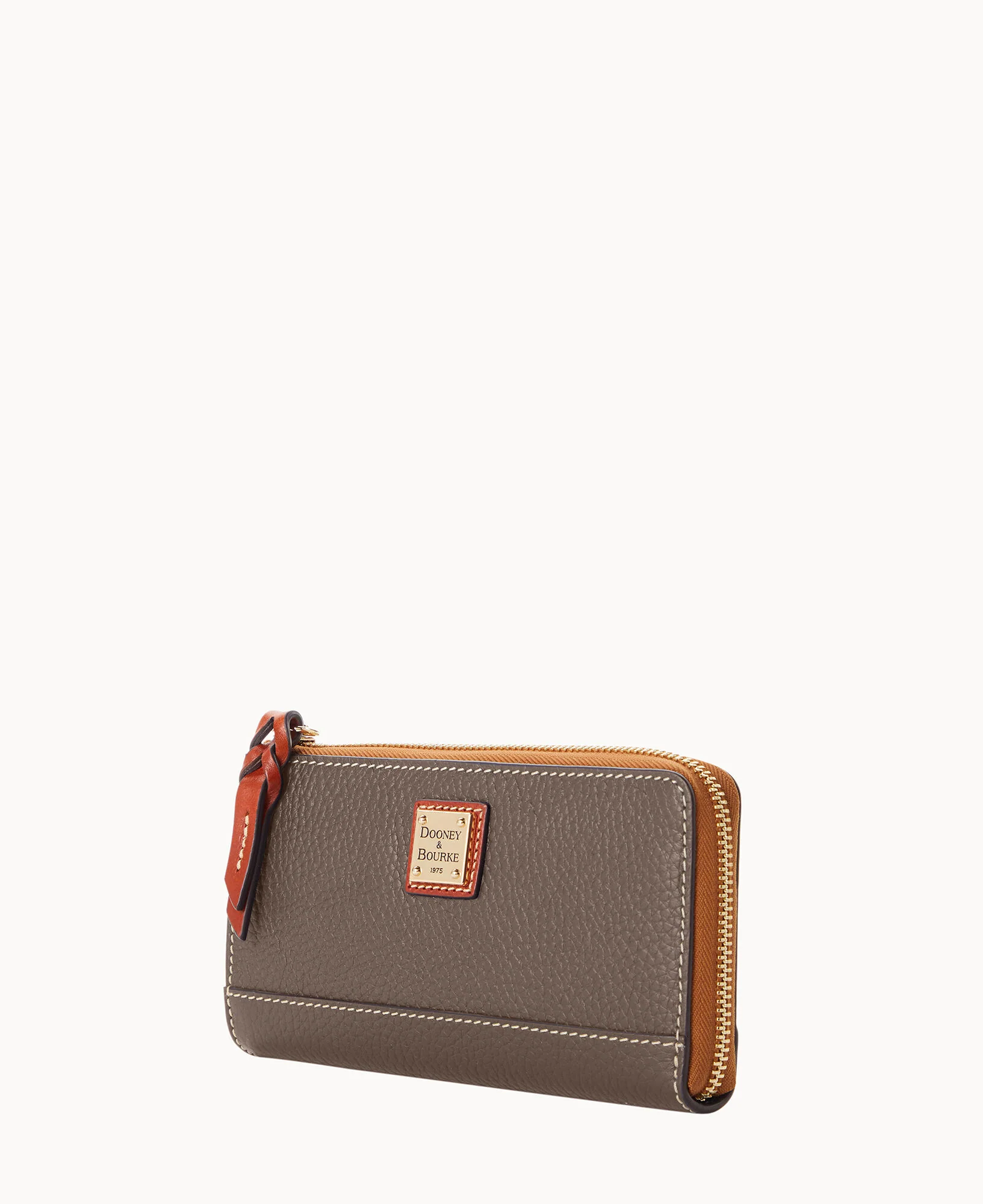 Pebble Grain Folded Zip Wristlet - Image 38