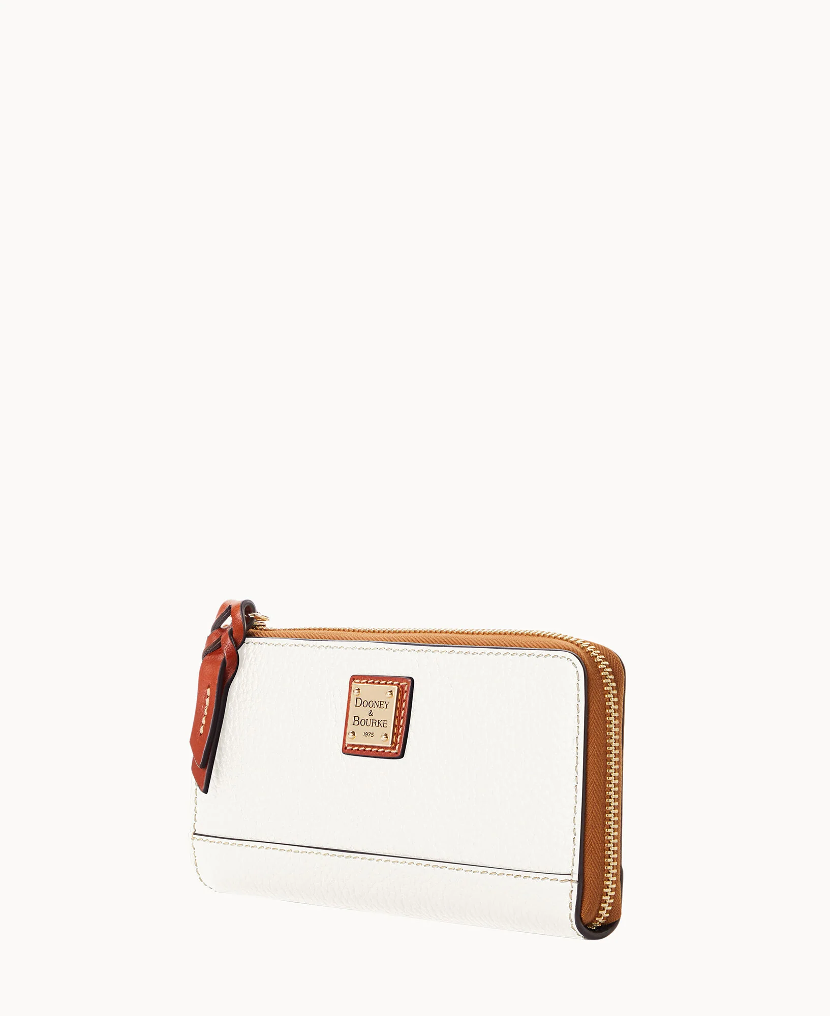 Pebble Grain Folded Zip Wristlet - Image 43