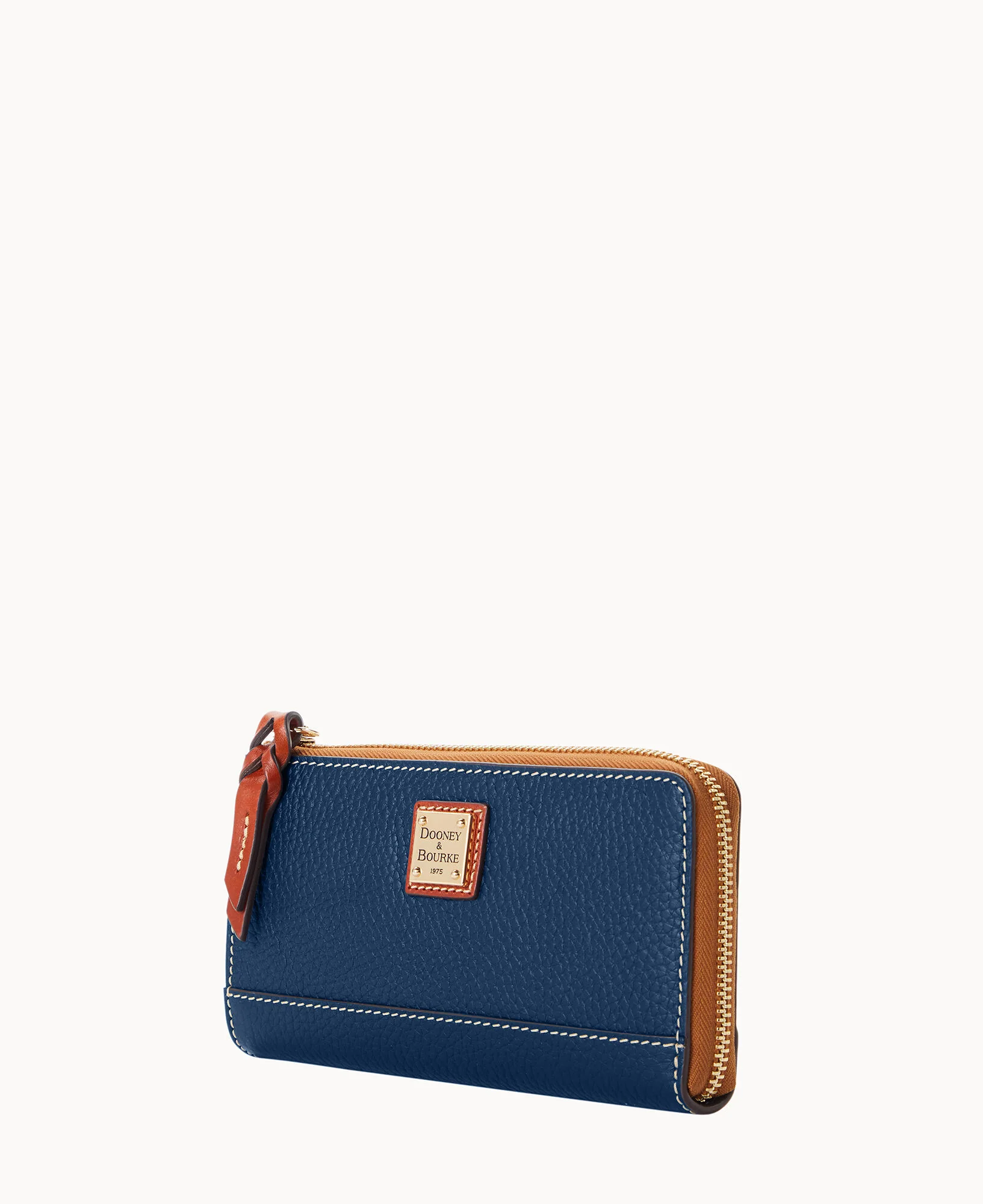 Pebble Grain Folded Zip Wristlet - Image 46