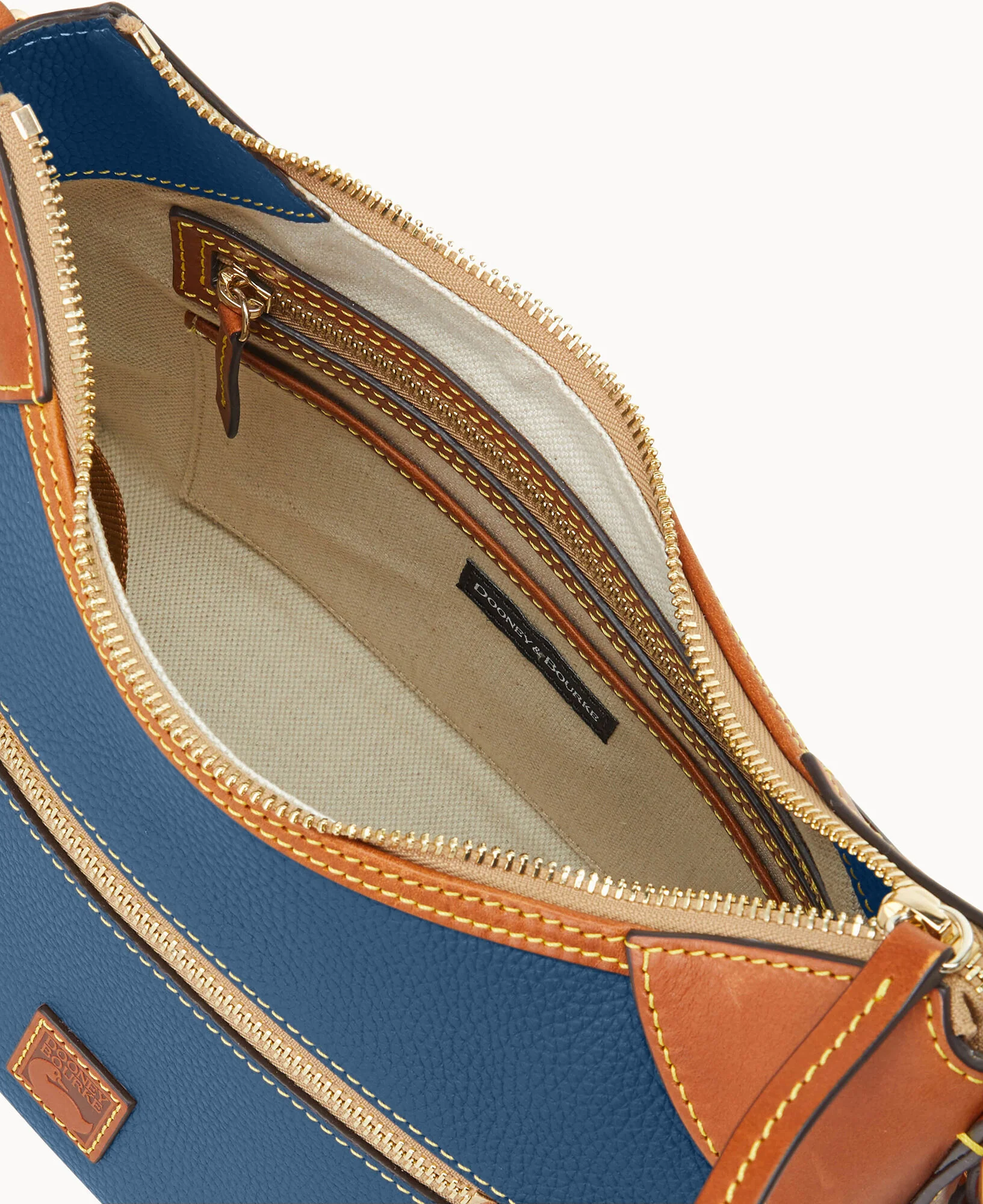 Pebble Grain Hobo - Image 9