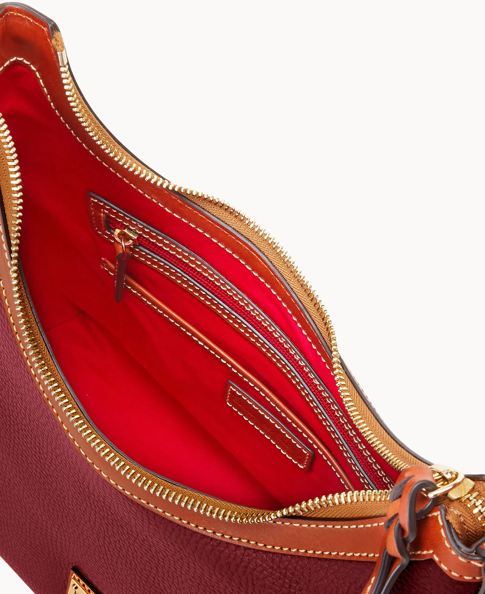 Pebble Grain Hobo - Image 3