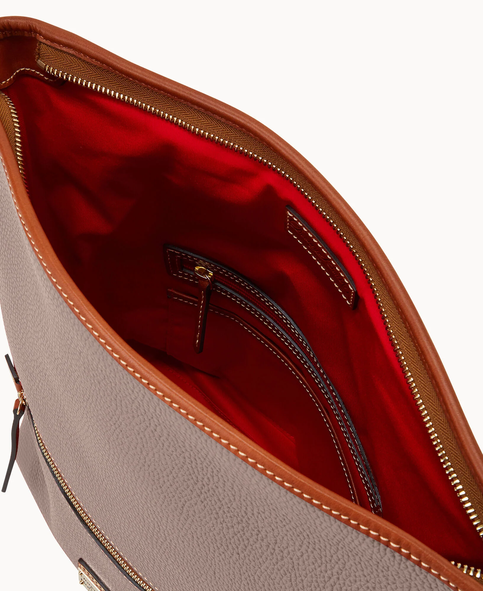 Pebble Grain Hobo - Image 3