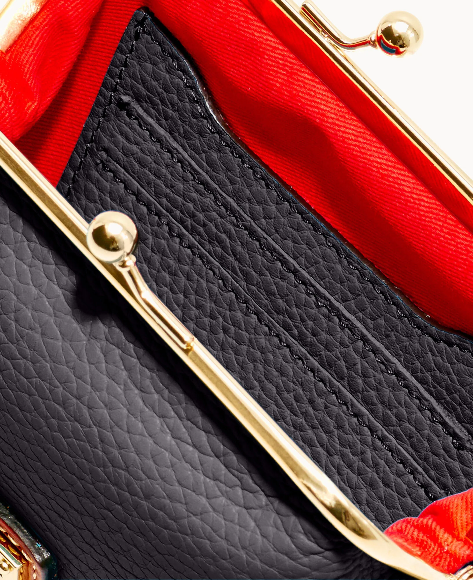 Pebble Grain Large Framed Purse - Image 38