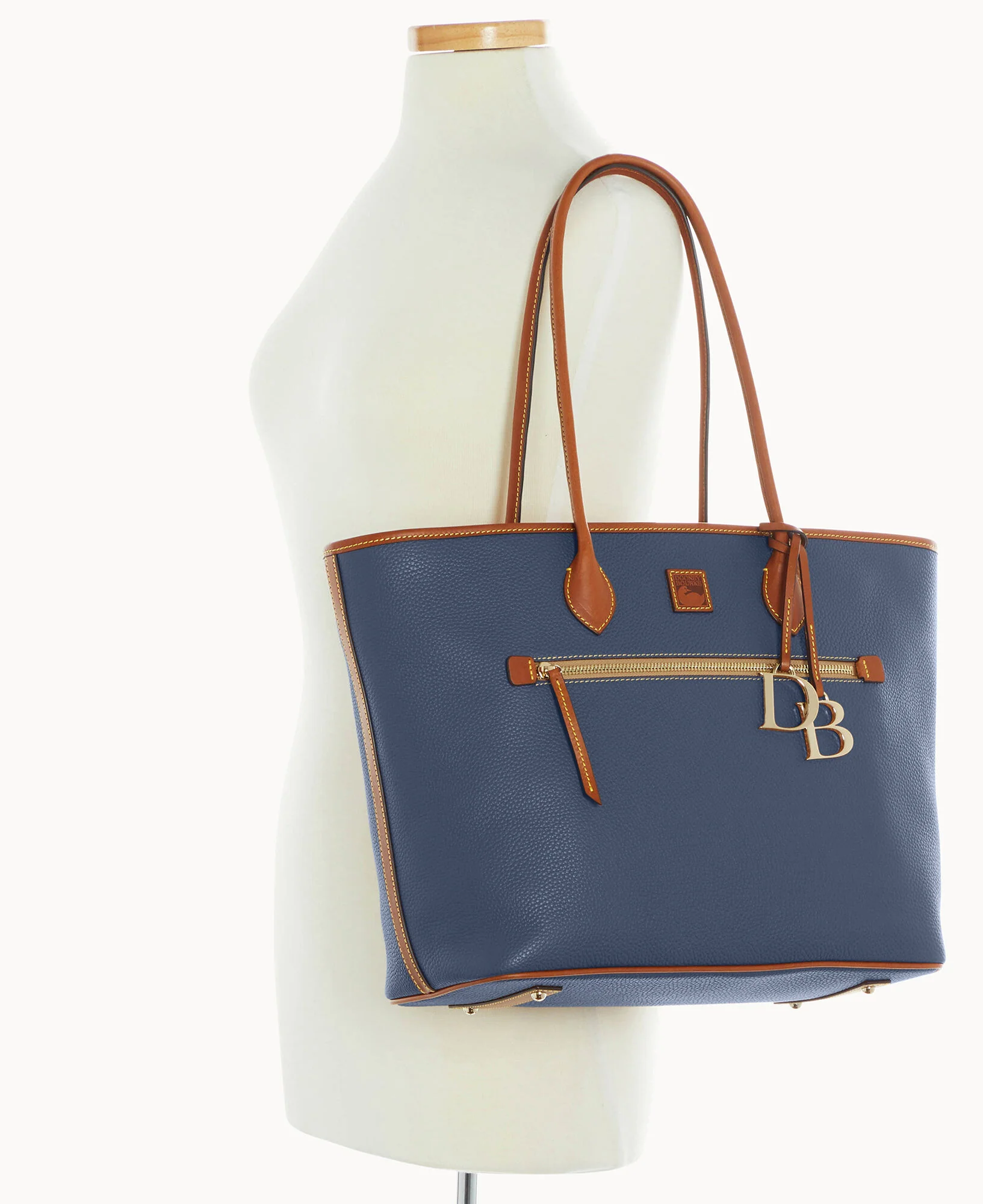 Pebble Grain Large Tote - Image 35