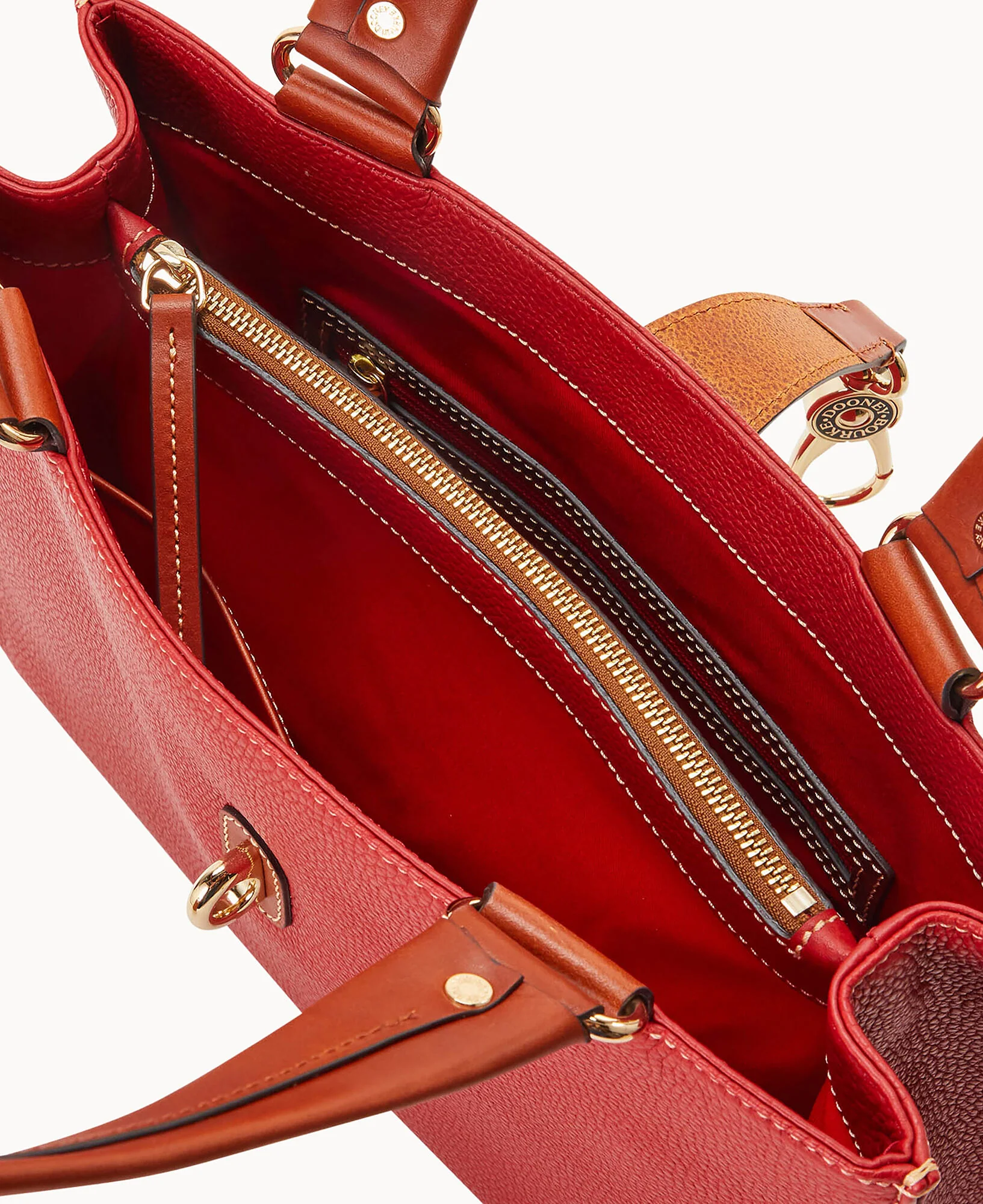 Pebble Grain Medium Logo Lock Tote - Image 4