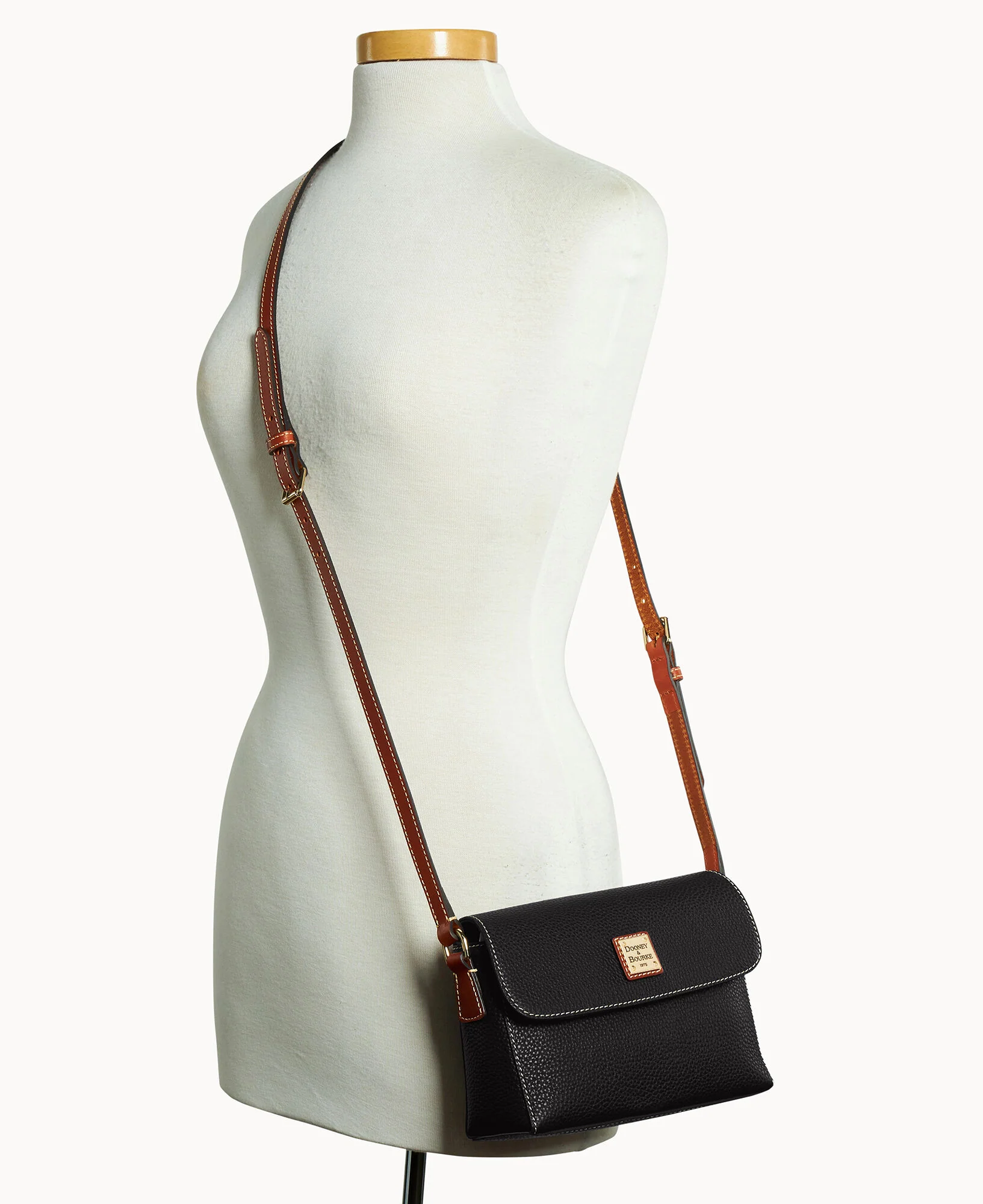 Pebble Grain Rena Crossbody - Image 35