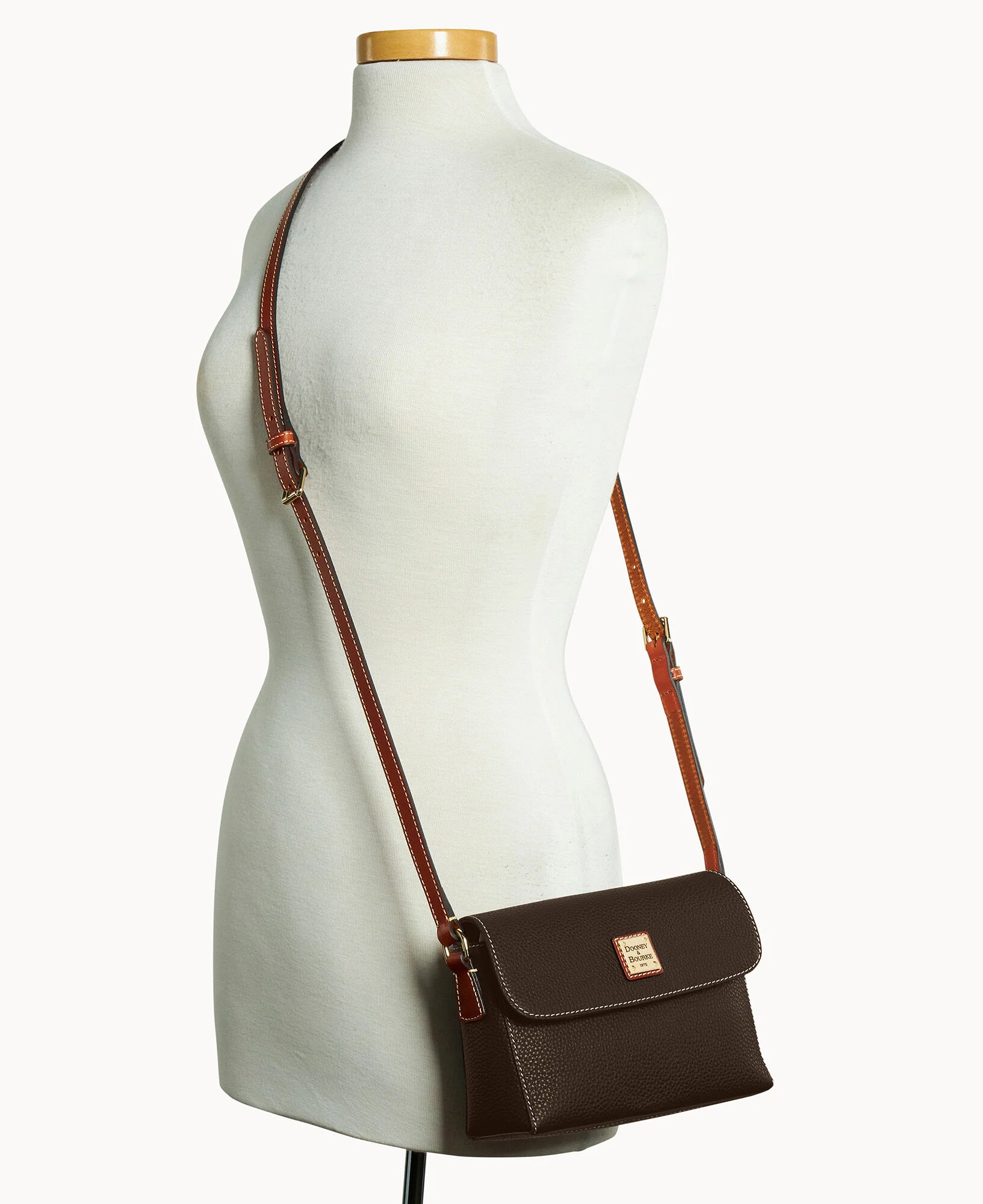 Pebble Grain Rena Crossbody - Image 40