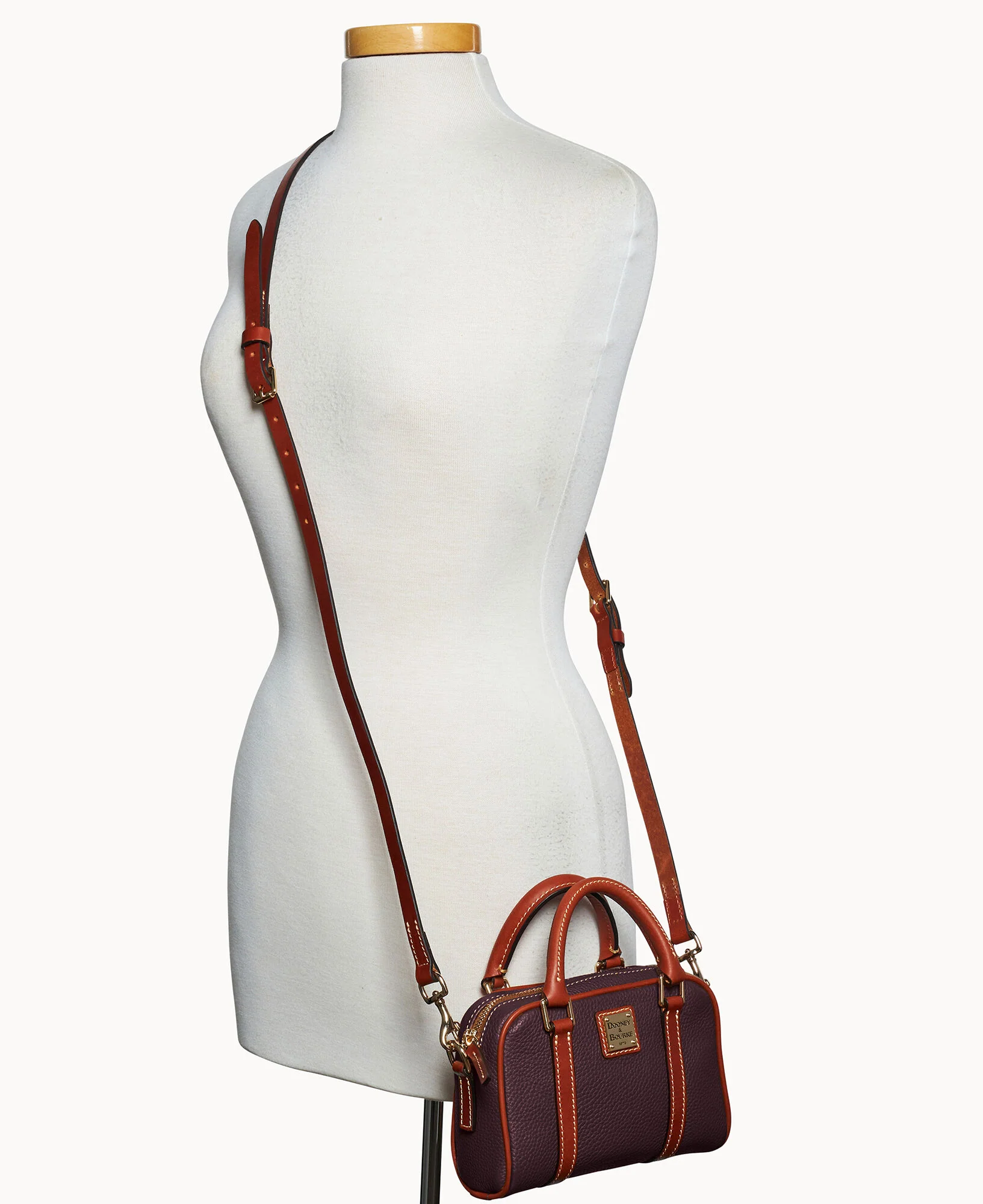 Pebble Grain Satchel 20 - Image 10