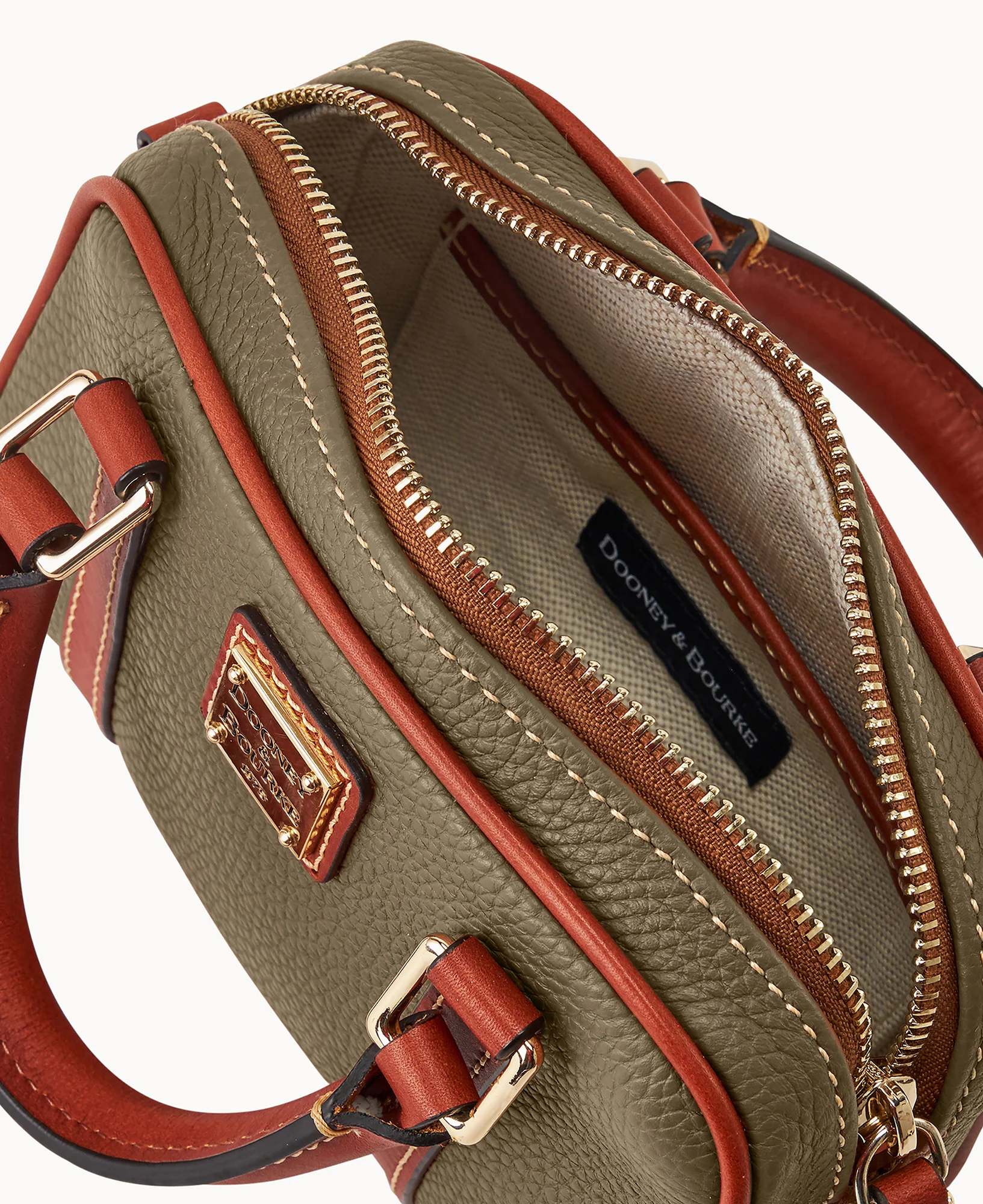 Pebble Grain Satchel 20 - Image 19