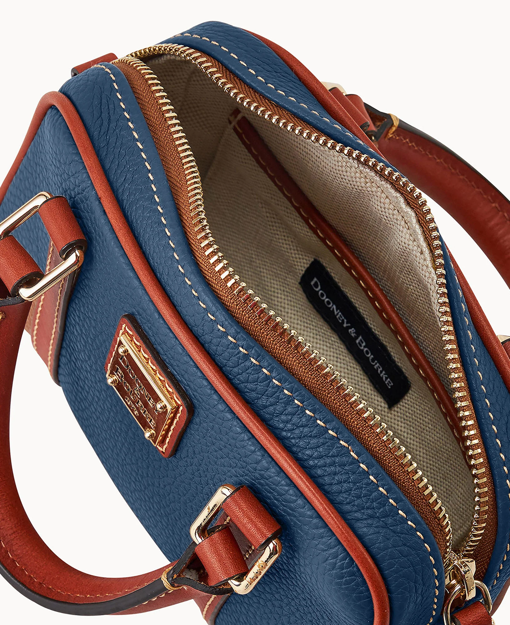 Pebble Grain Satchel 20 - Image 35