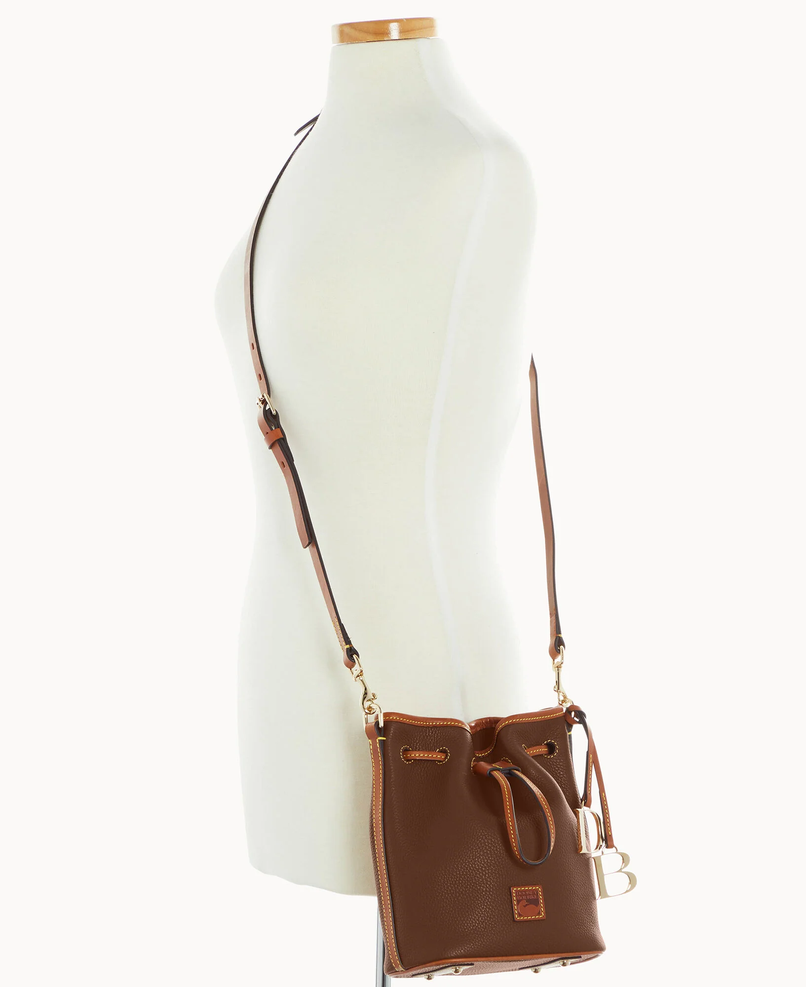 Pebble Grain Small Drawstring - Image 15