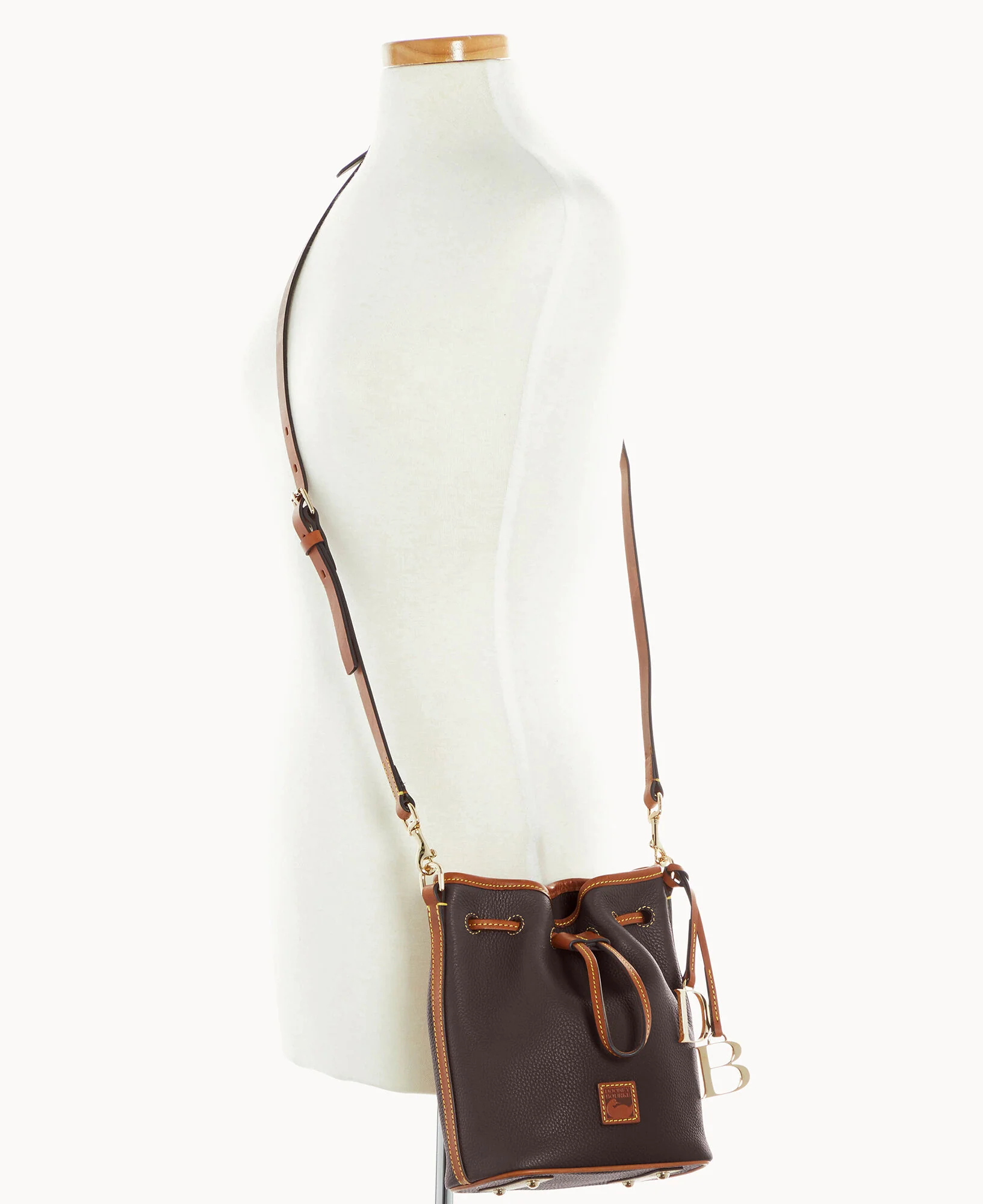 Pebble Grain Small Drawstring - Image 21