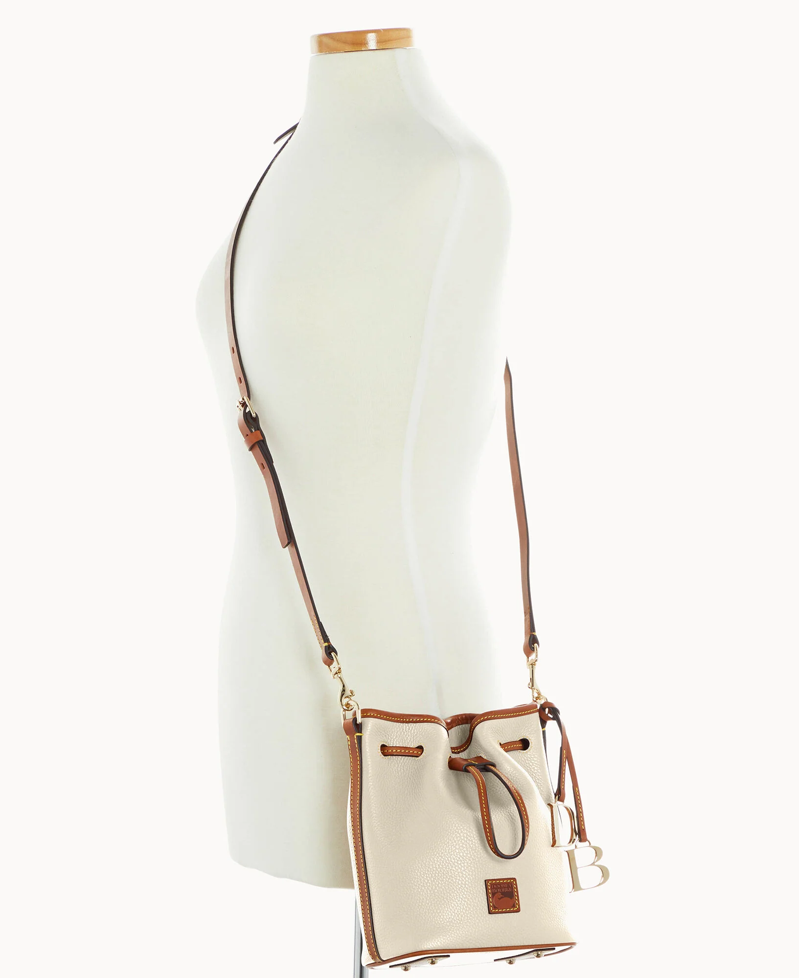 Pebble Grain Small Drawstring - Image 24