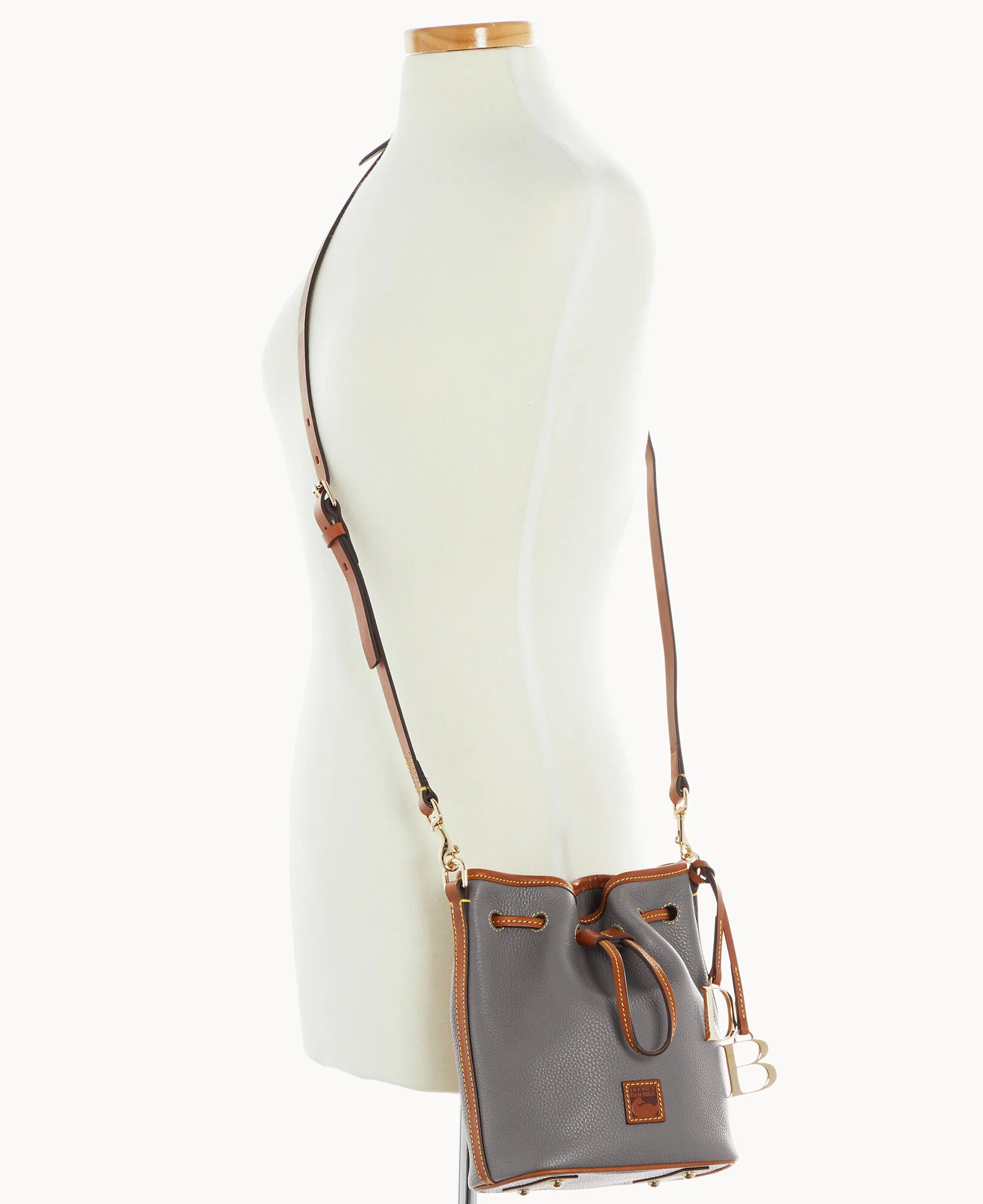 Pebble Grain Small Drawstring - Image 72