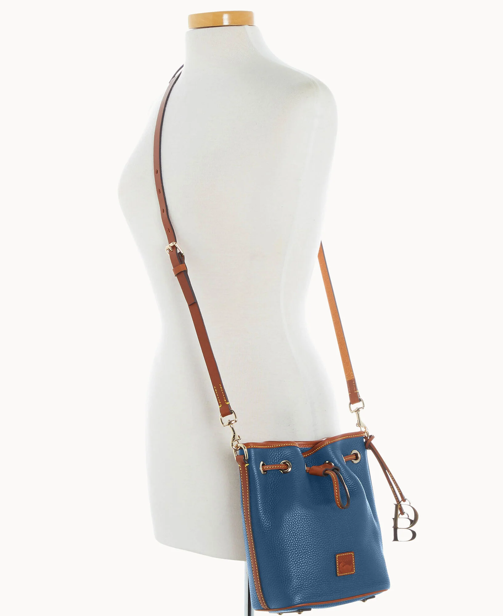 Pebble Grain Small Drawstring - Image 6