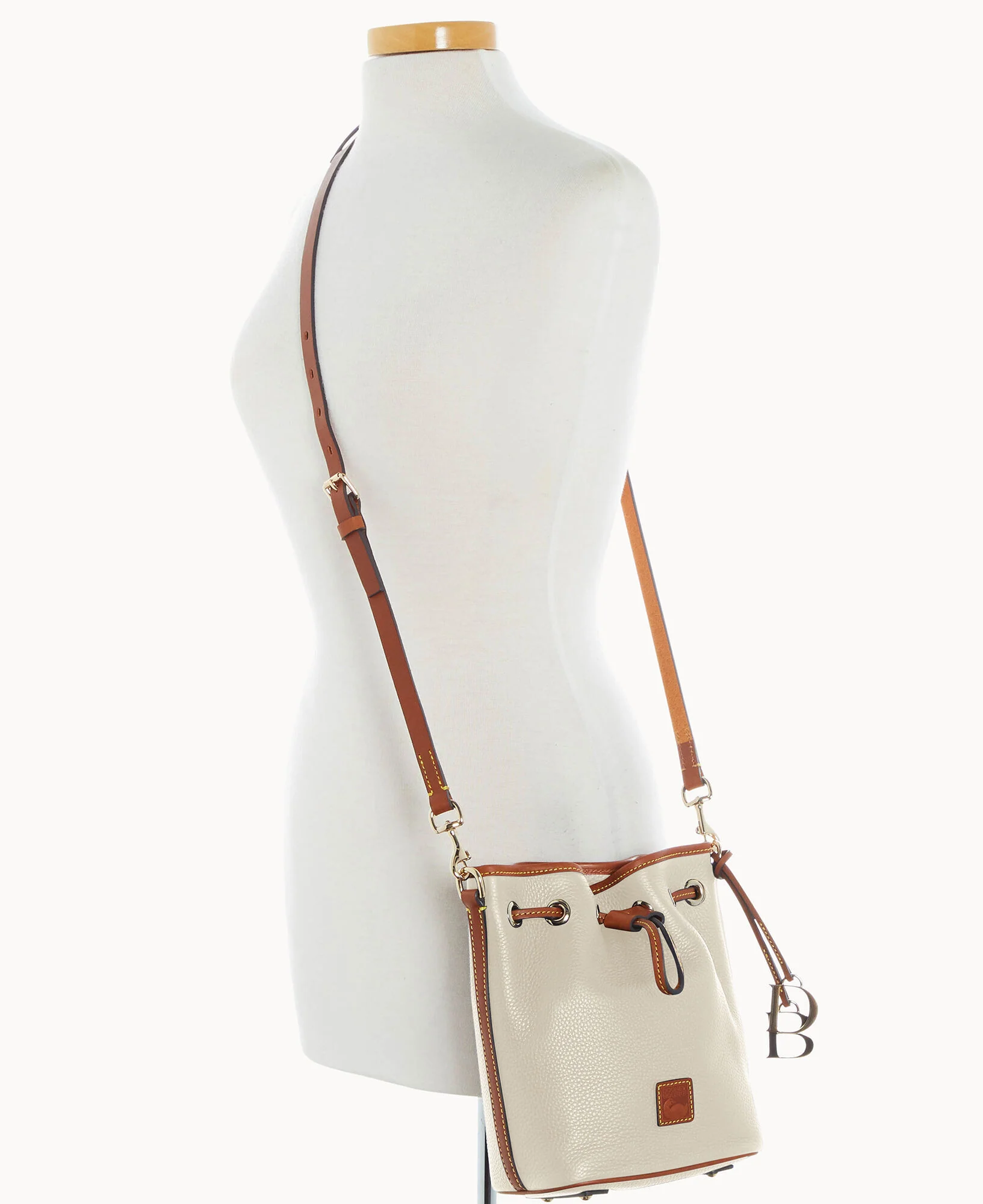 Pebble Grain Small Drawstring - Image 9