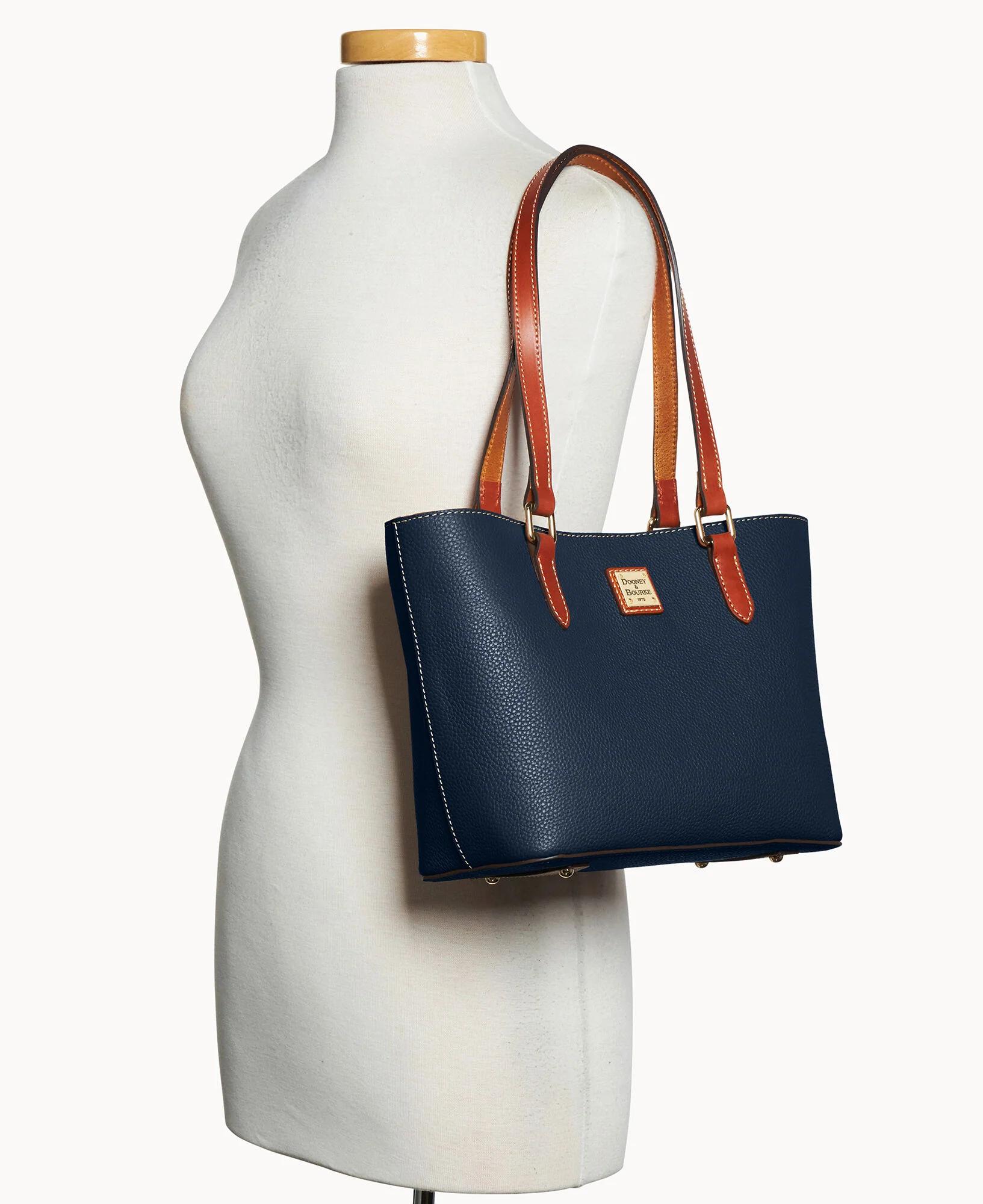 Pebble Grain Small Jessie Tote - Image 48