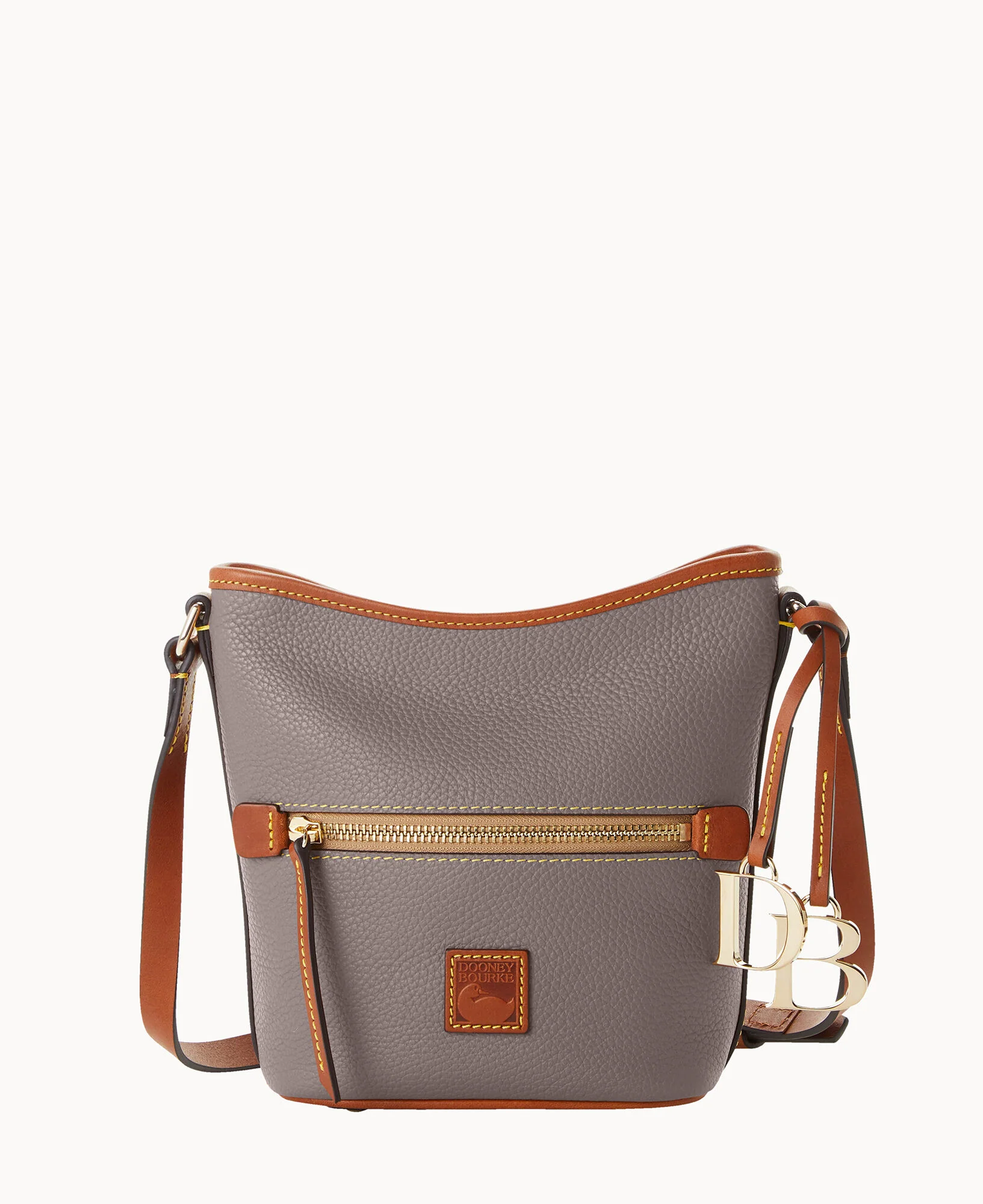 Pebble Grain Small Zip Sac