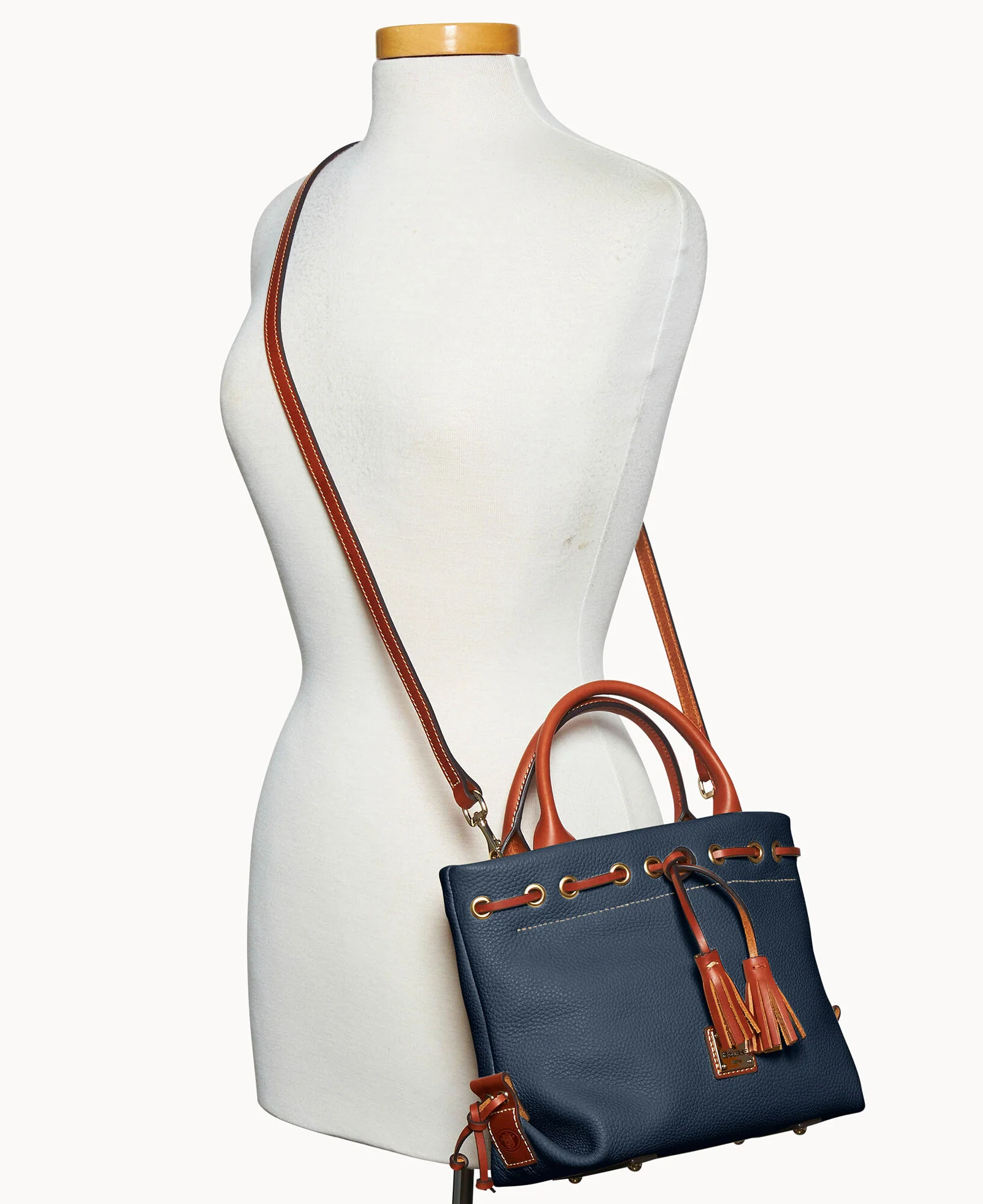 Pebble Grain Tassel Tote - Image 34