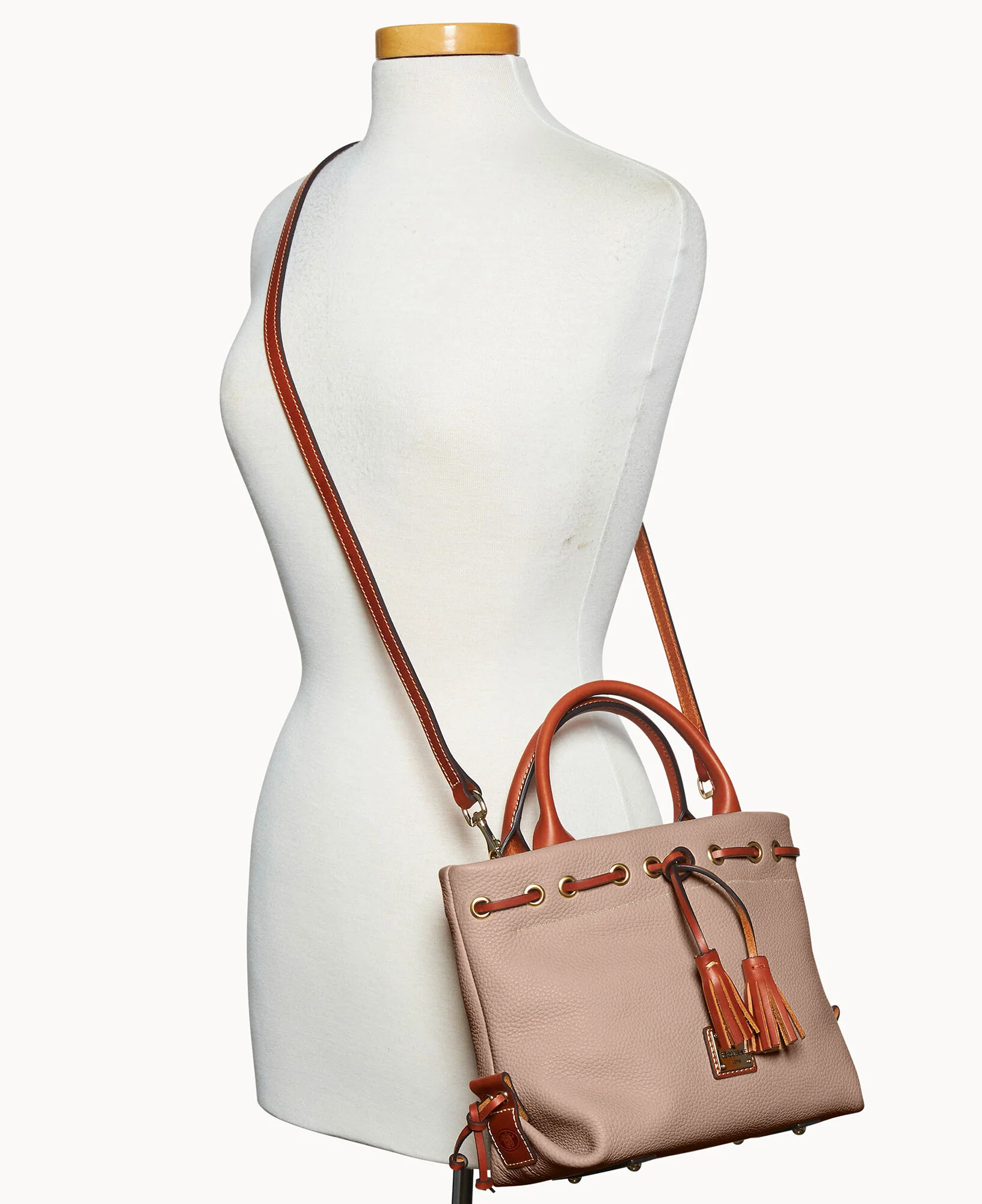 Pebble Grain Tassel Tote - Image 45
