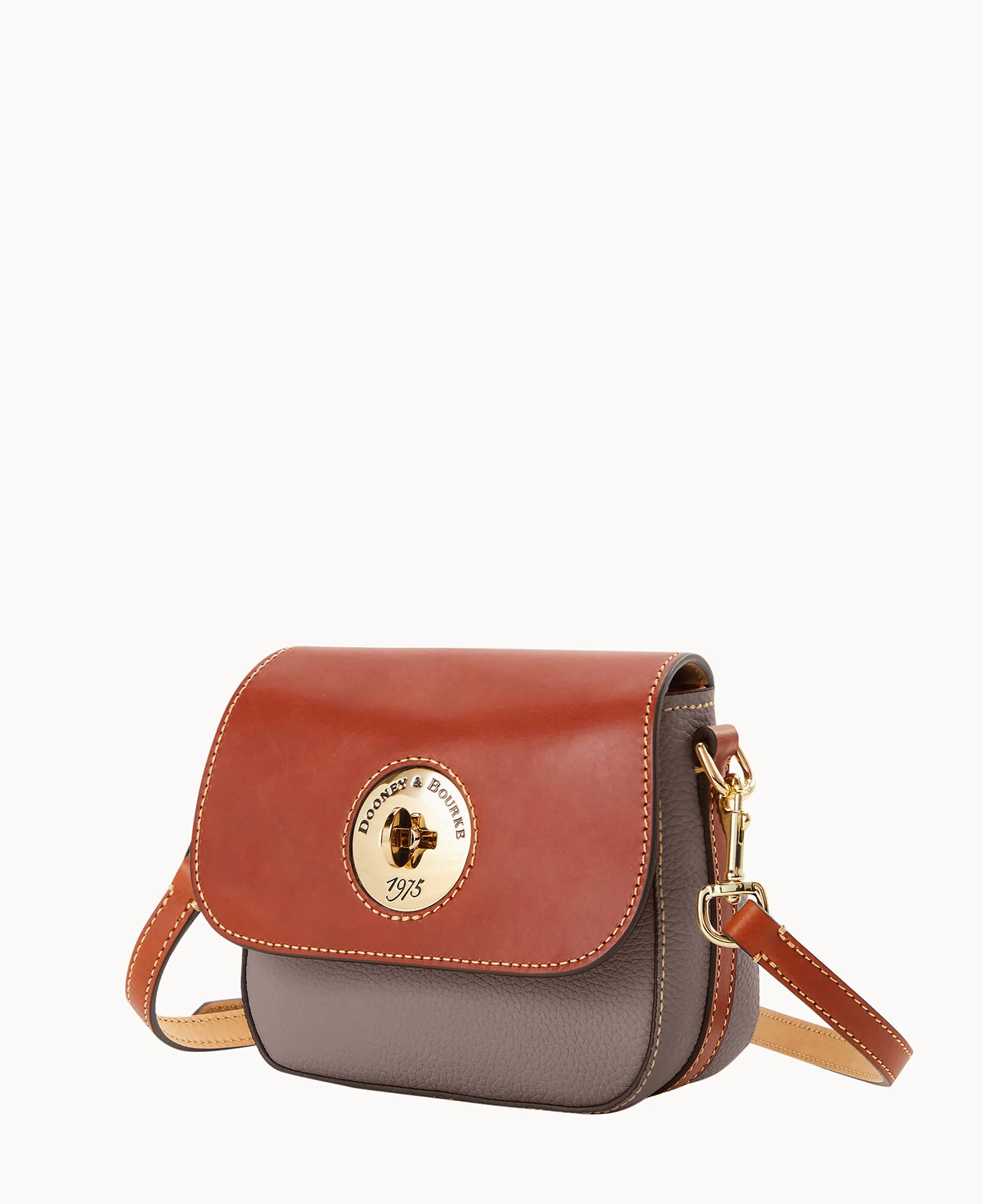 Pebble Turnlock Flap Saddle - Image 81
