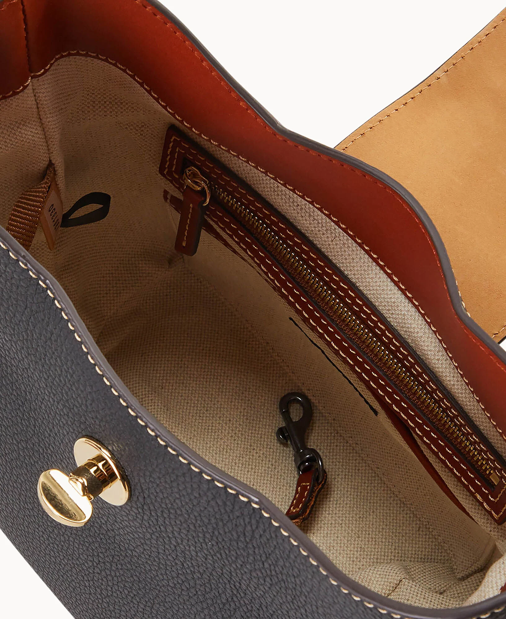 Pebble Turnlock Sac 22 - Image 6