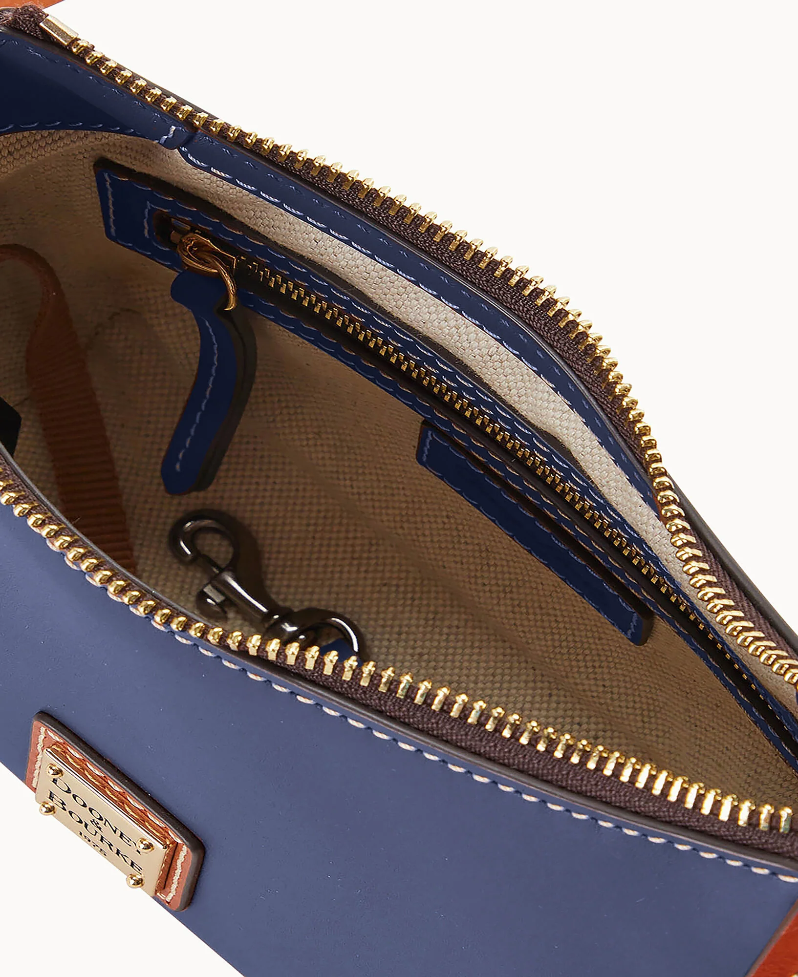 Penrose Crossbody 20 - Image 23