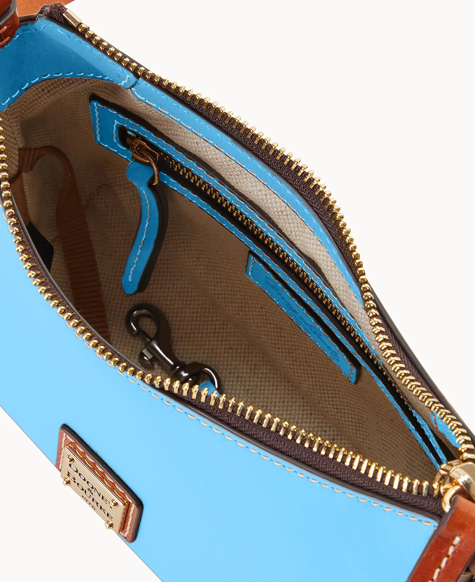 Penrose Crossbody 20 - Image 27