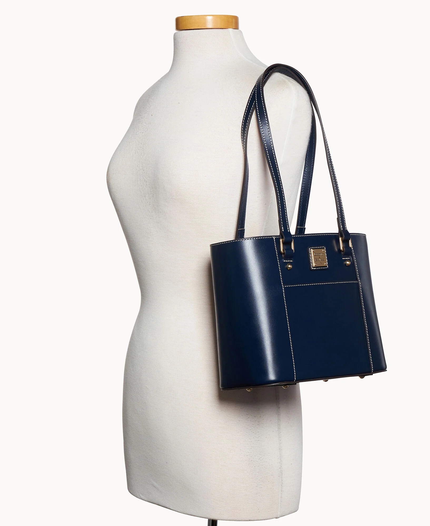 Penrose Pocket Tote 25 - Image 111