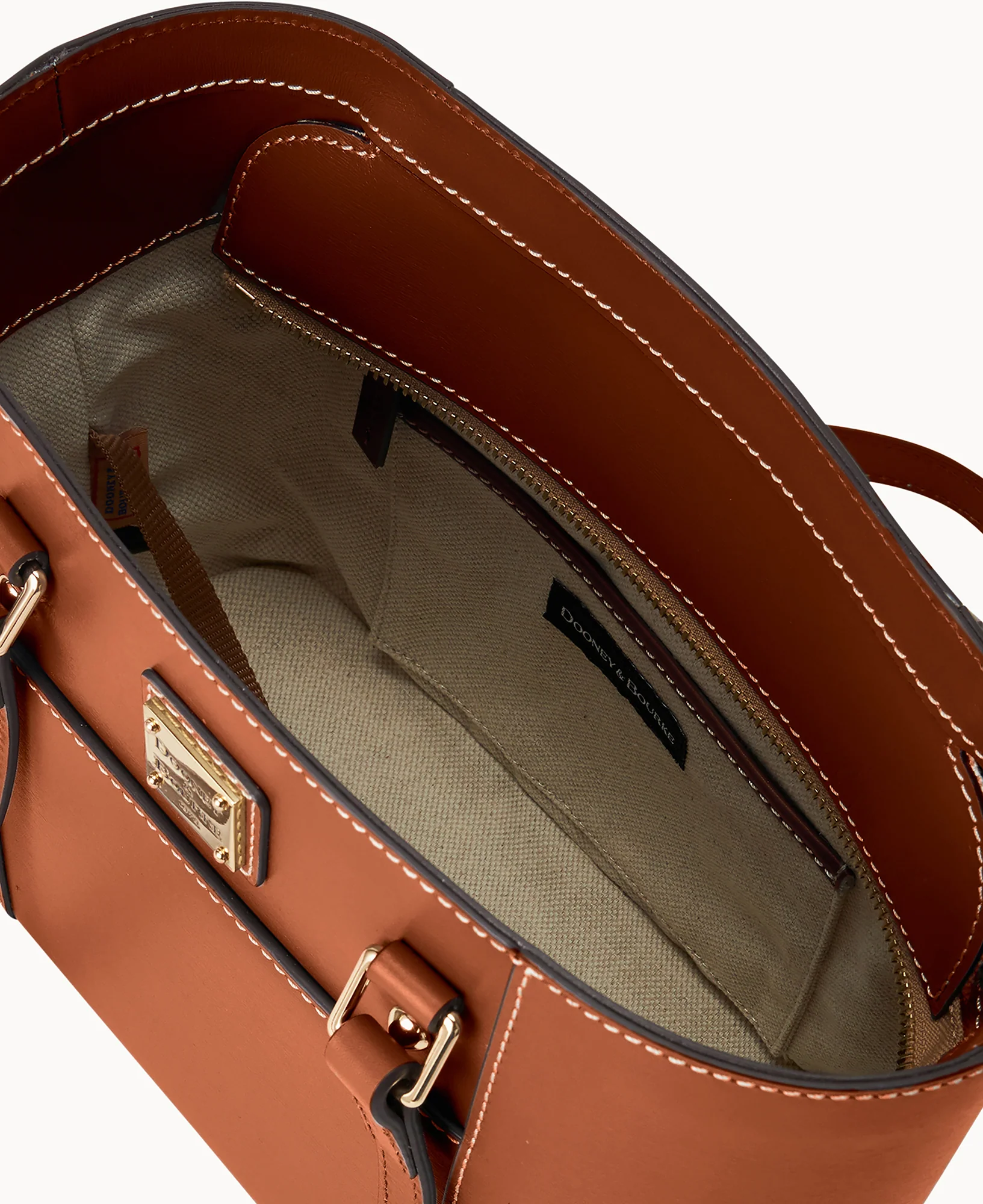 Penrose Pocket Tote 25 - Image 58