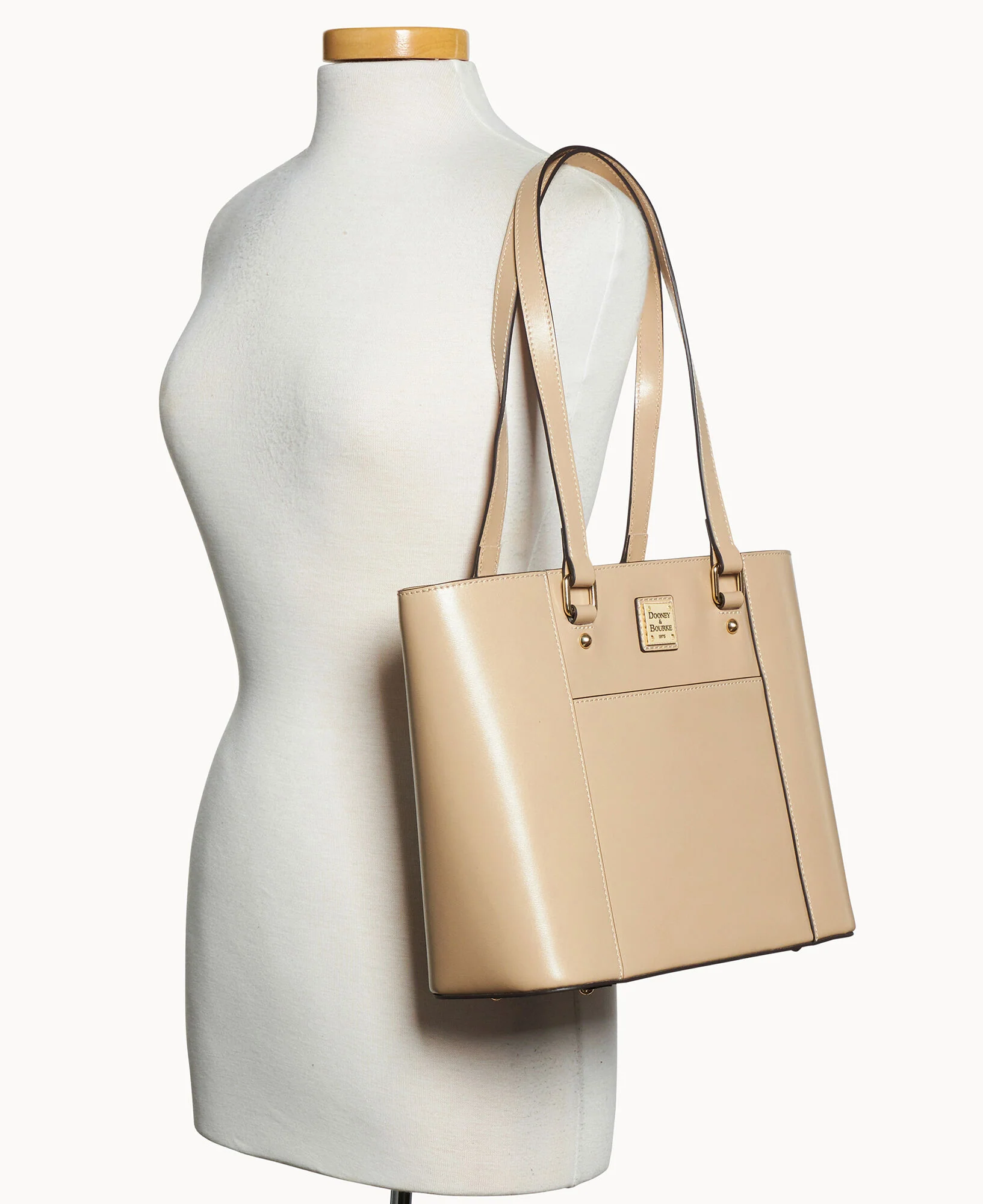 Penrose Pocket Tote 30 - Image 113