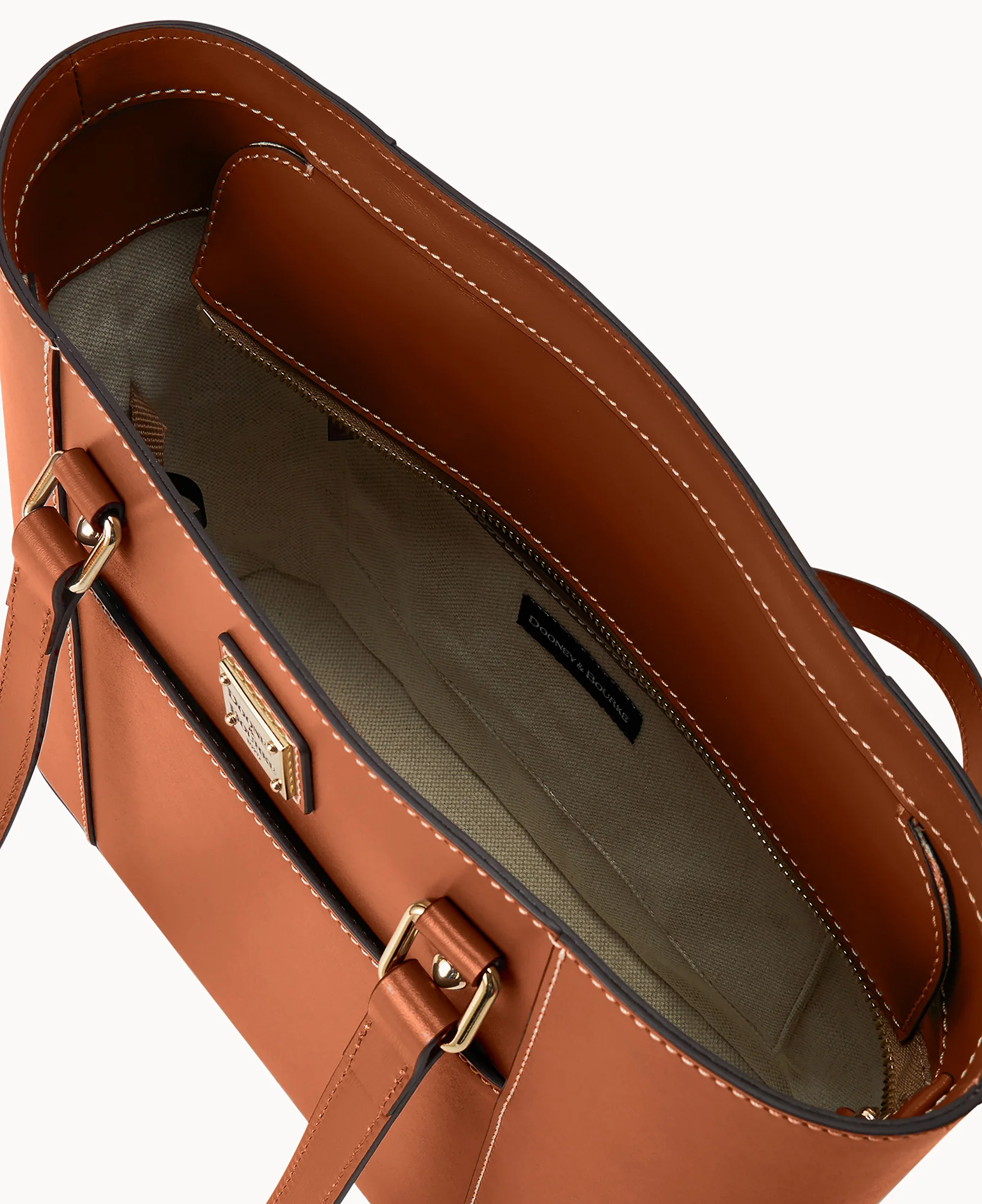 Penrose Pocket Tote 30 - Image 60