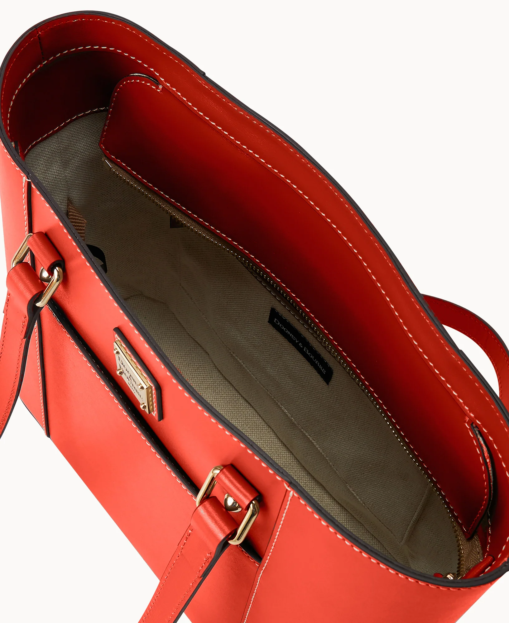 Penrose Pocket Tote 30 - Image 72