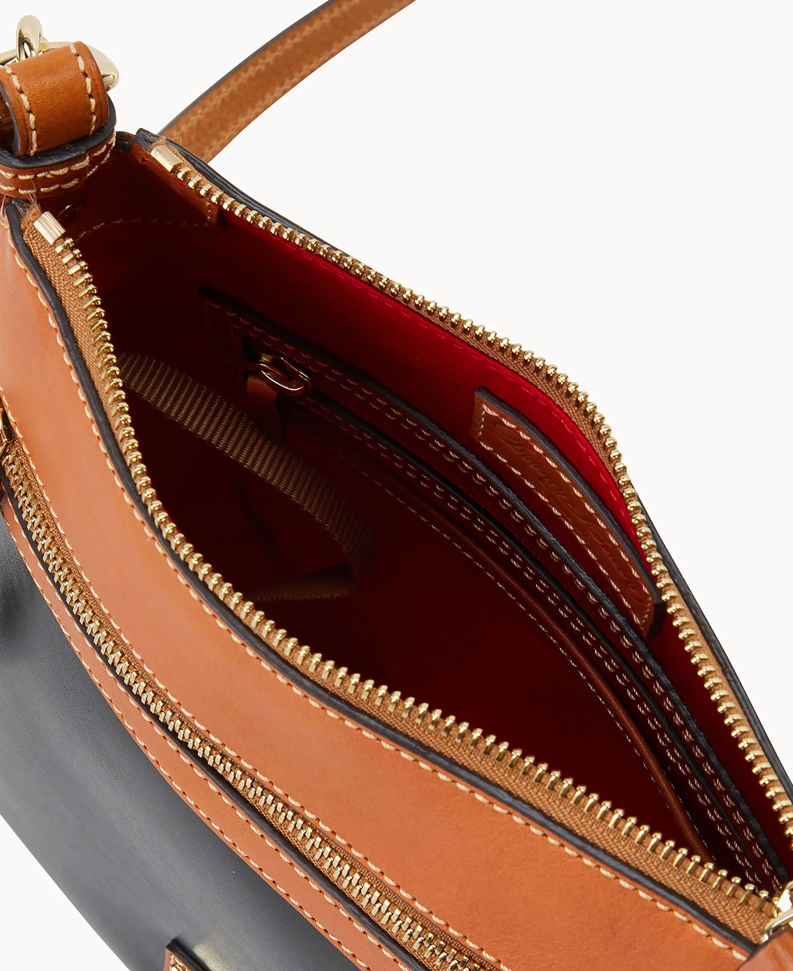 Wexford Leather Crossbody 25 - Image 7